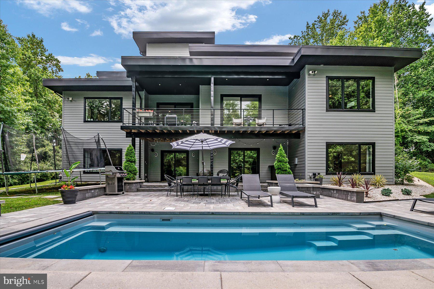 ATHLONE HILLS - Residential