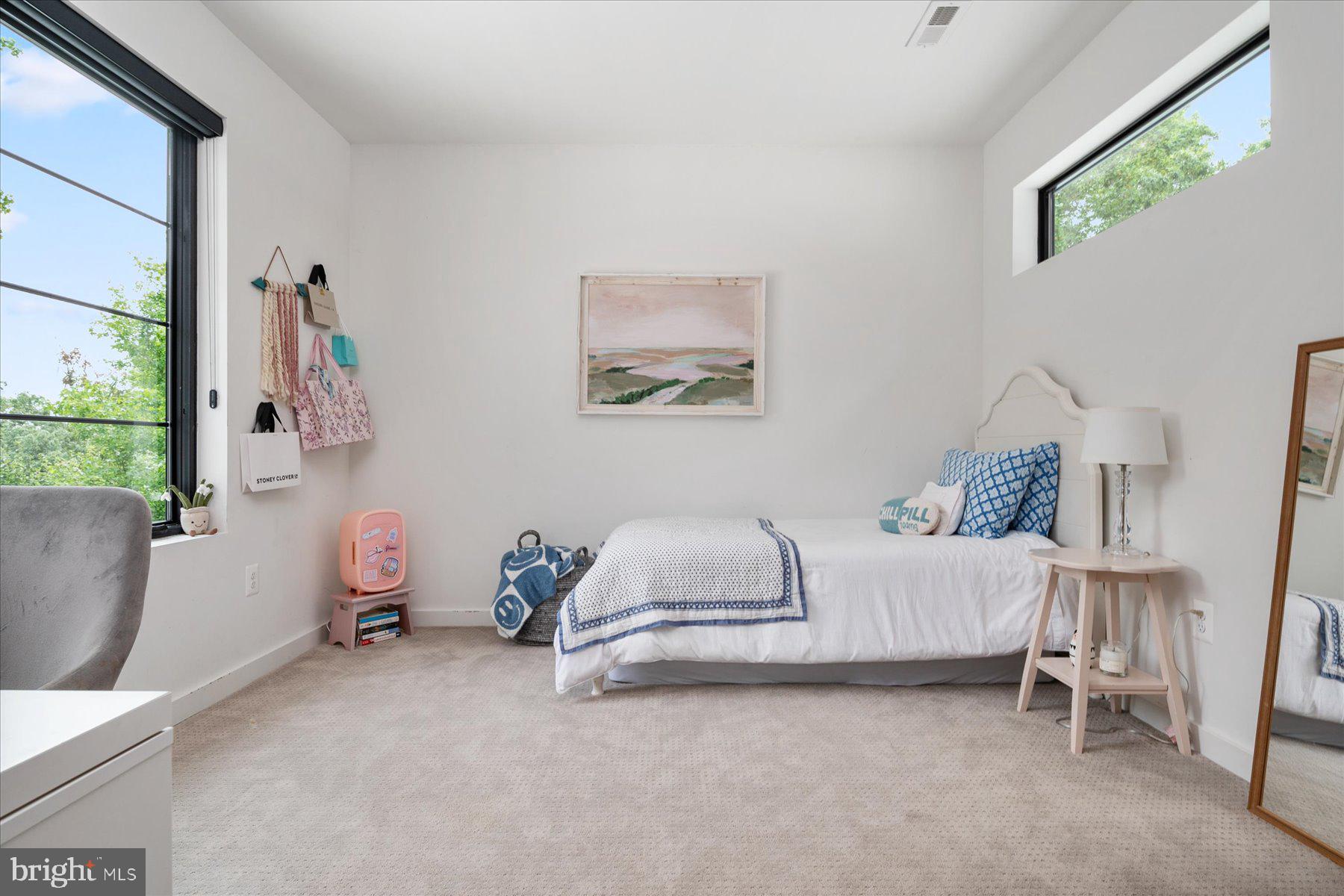 ATHLONE HILLS - Residential