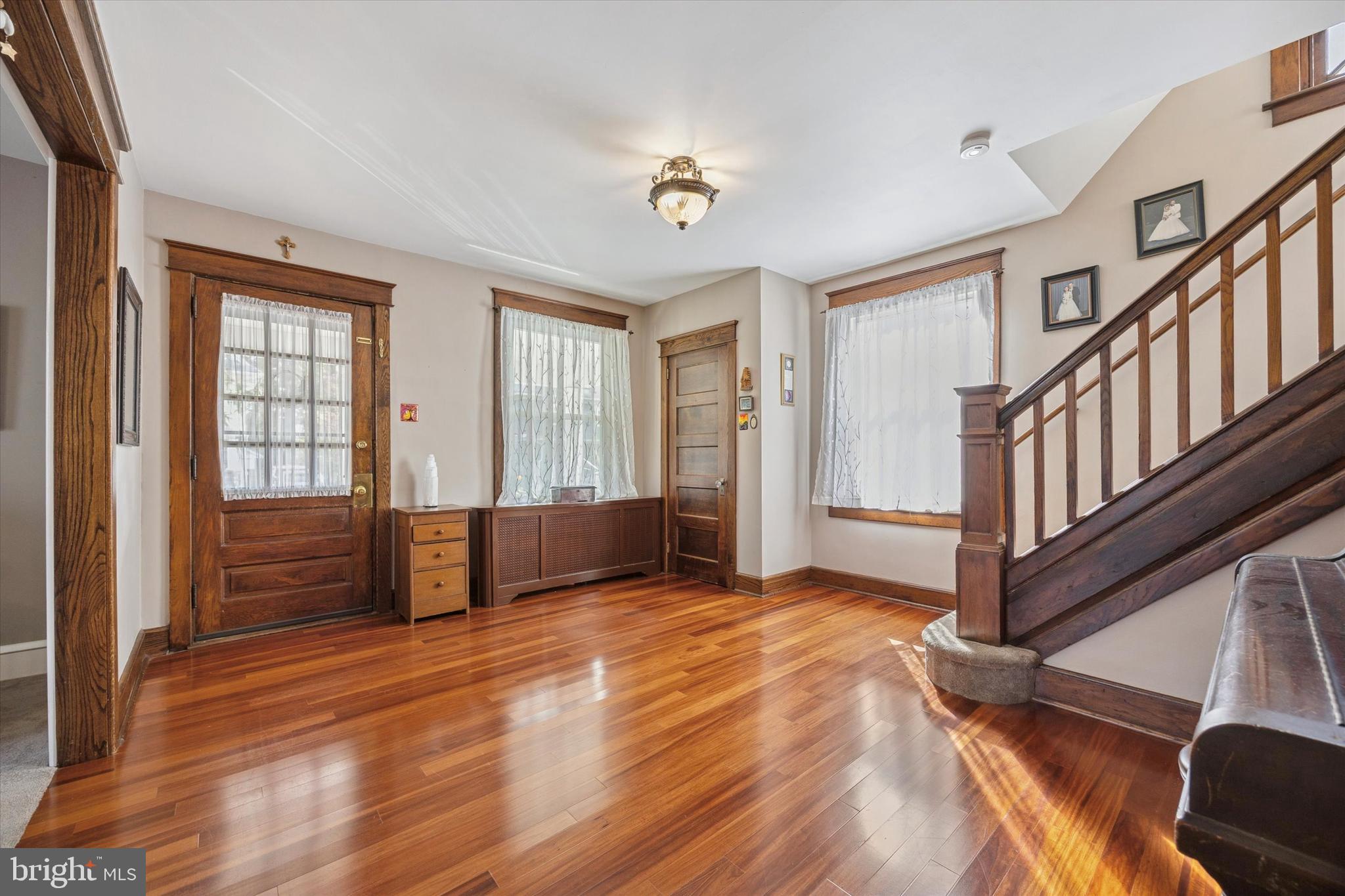 16 CHELTEN ROAD