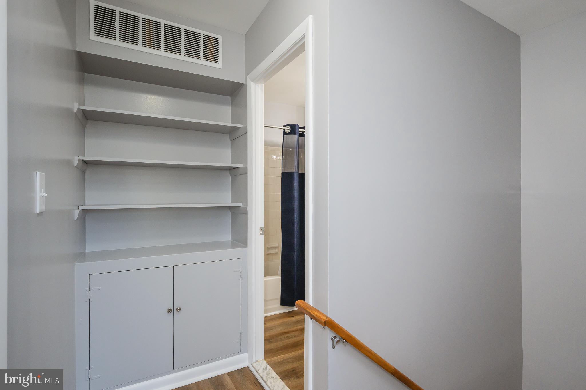 DONCASTER VILLAGE - Residential