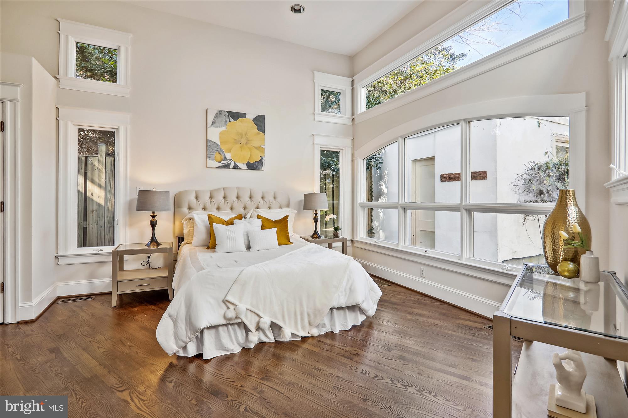 BATTERY PARK - Residential