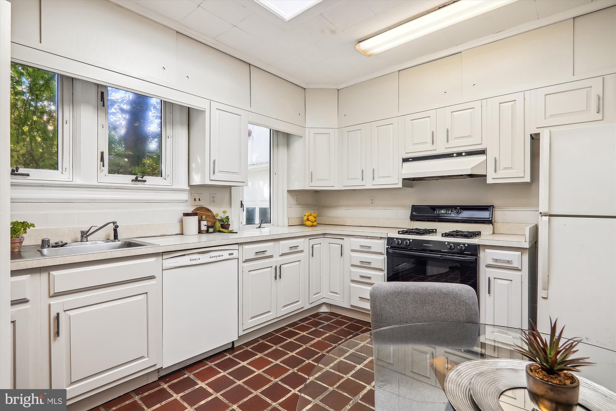 BATTERY PARK - Residential