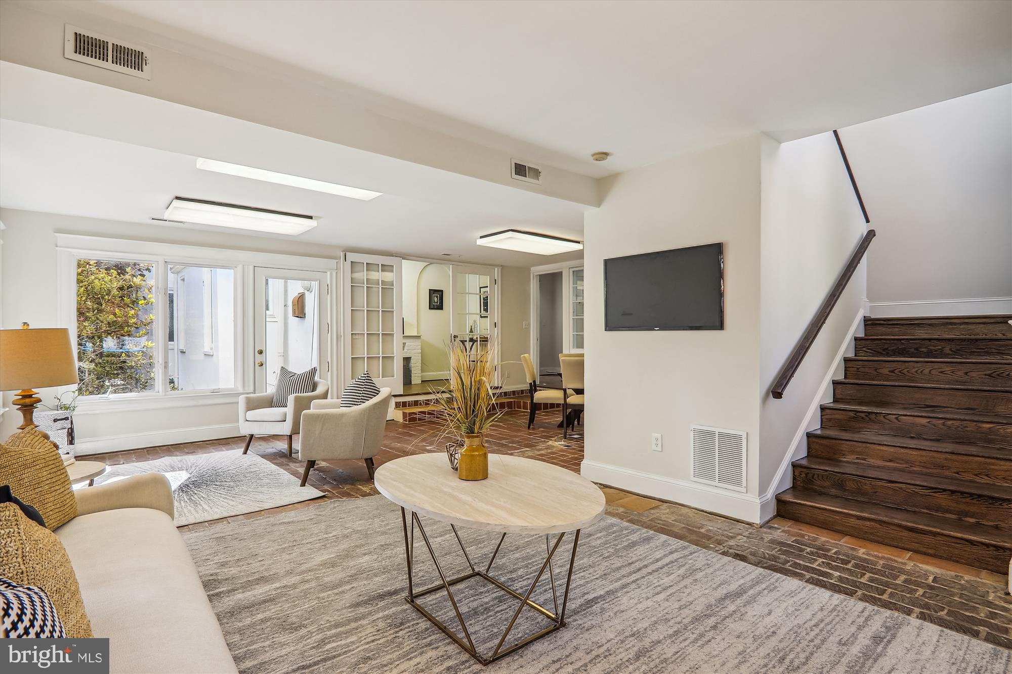 BATTERY PARK - Residential