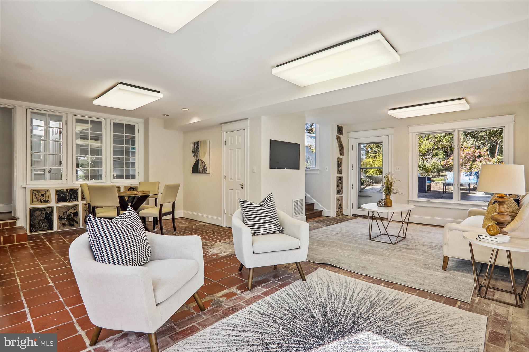 BATTERY PARK - Residential