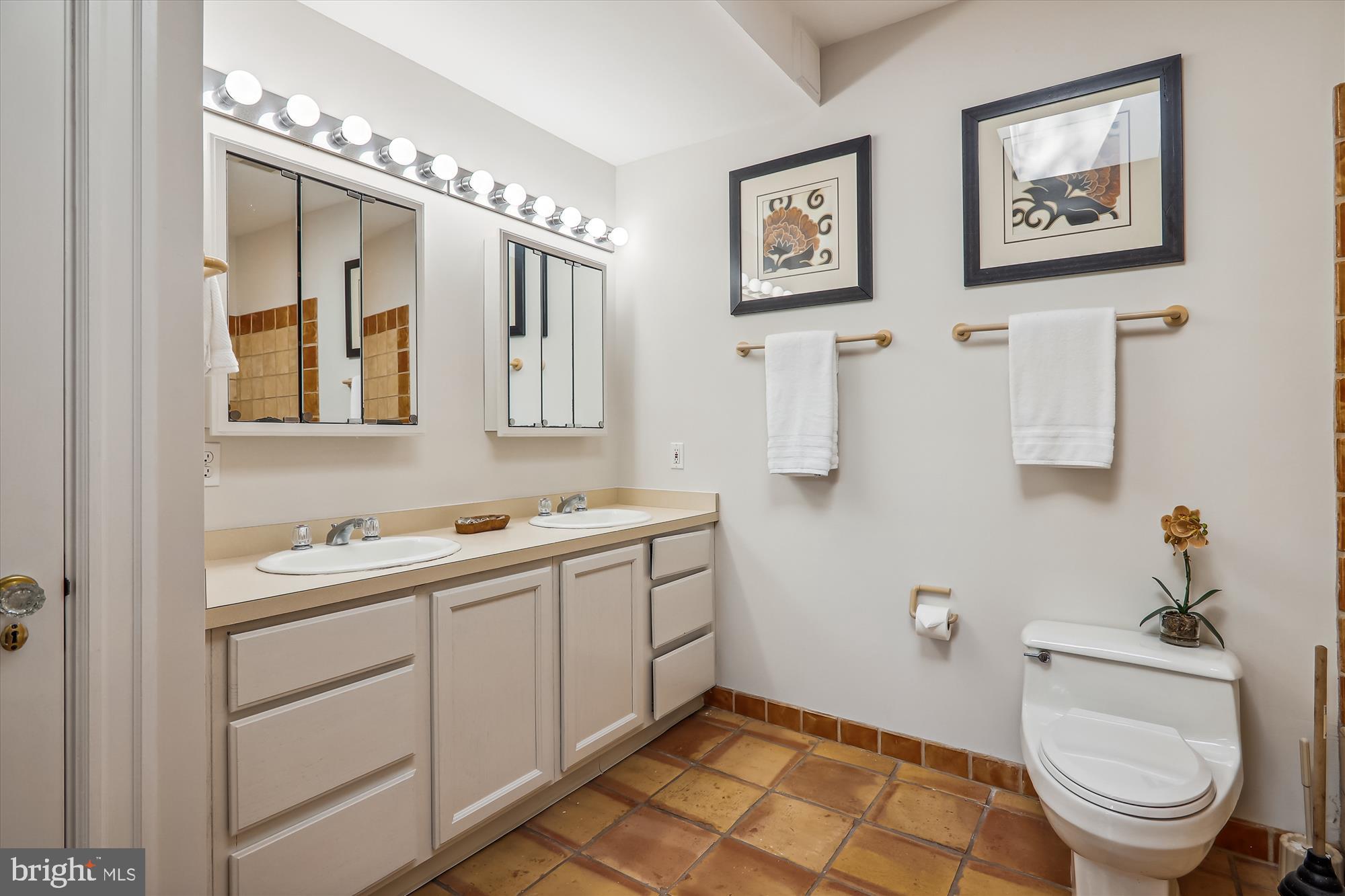 BATTERY PARK - Residential