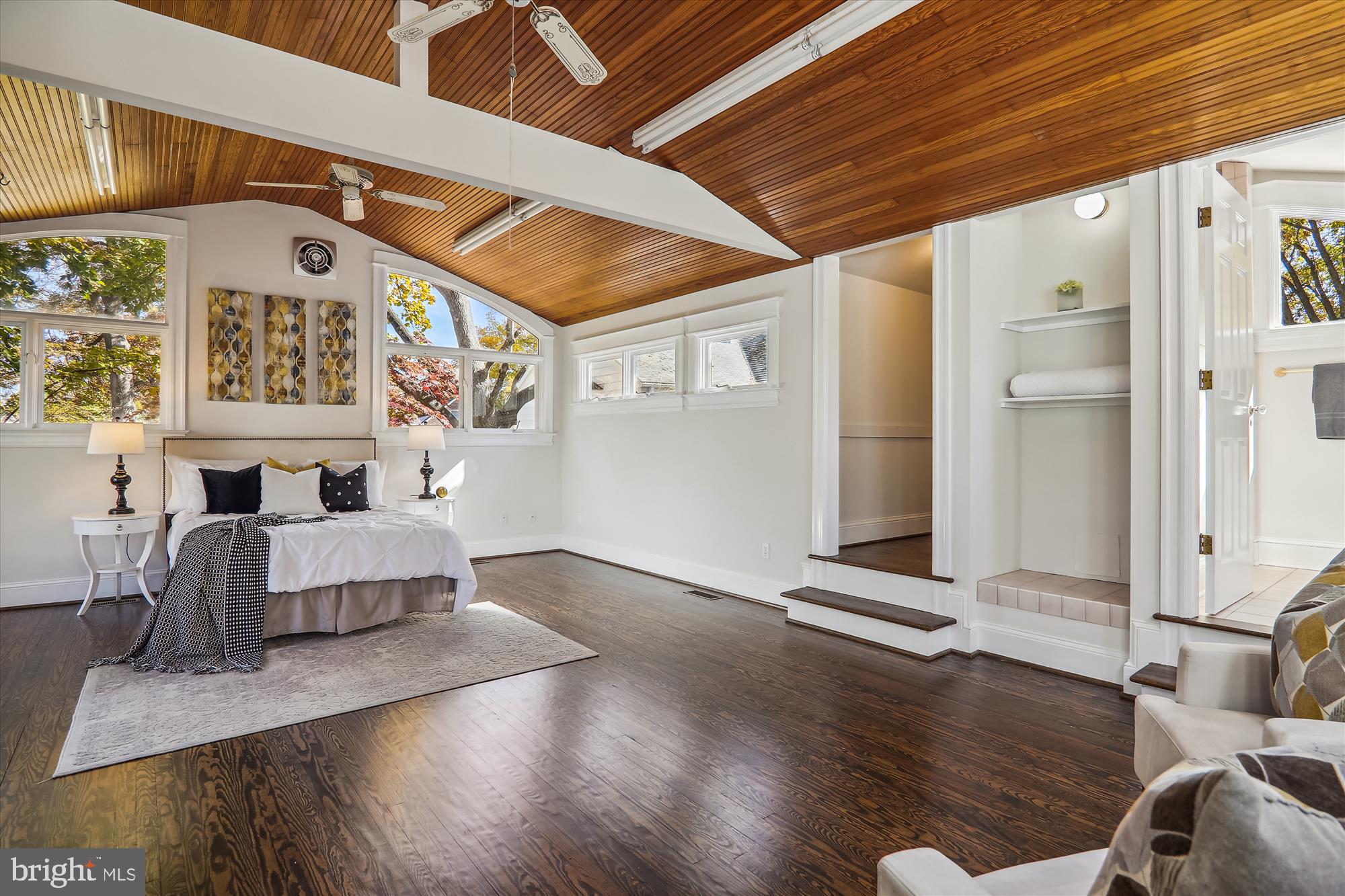 BATTERY PARK - Residential