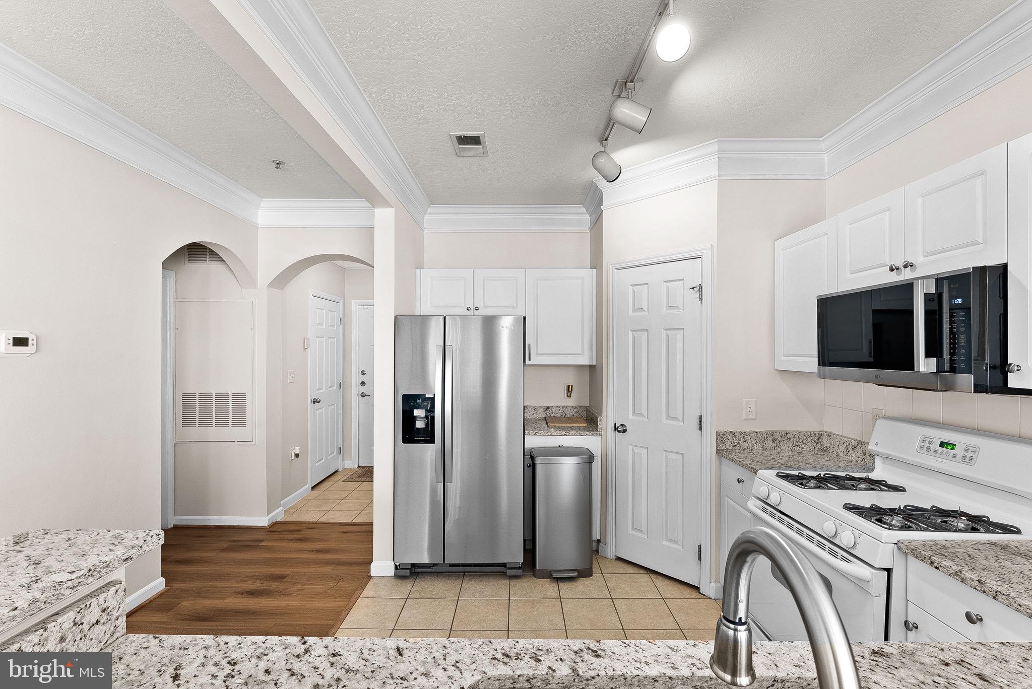 WESTCHESTER AT STRATFORD - Residential