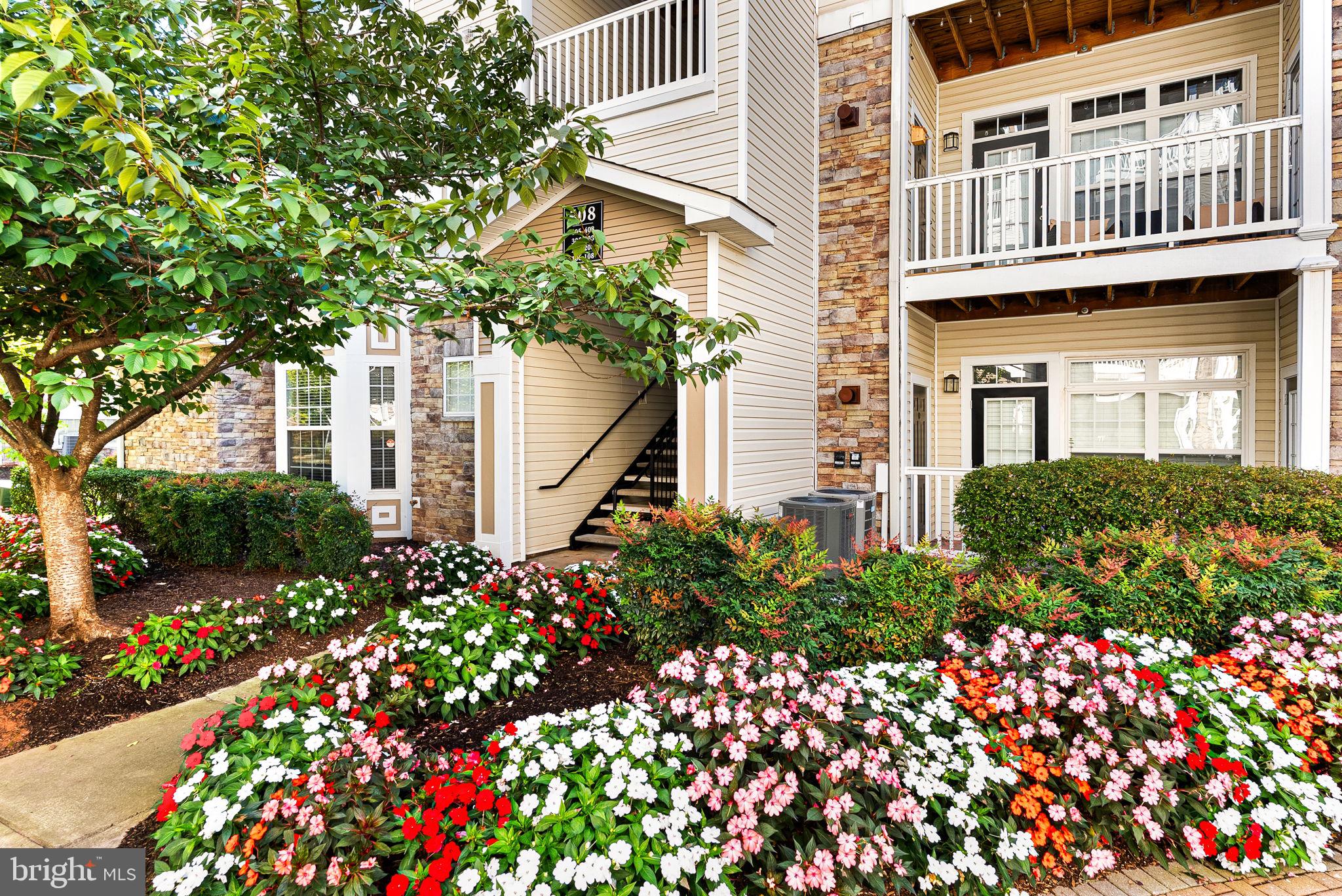 WESTCHESTER AT STRATFORD - Residential