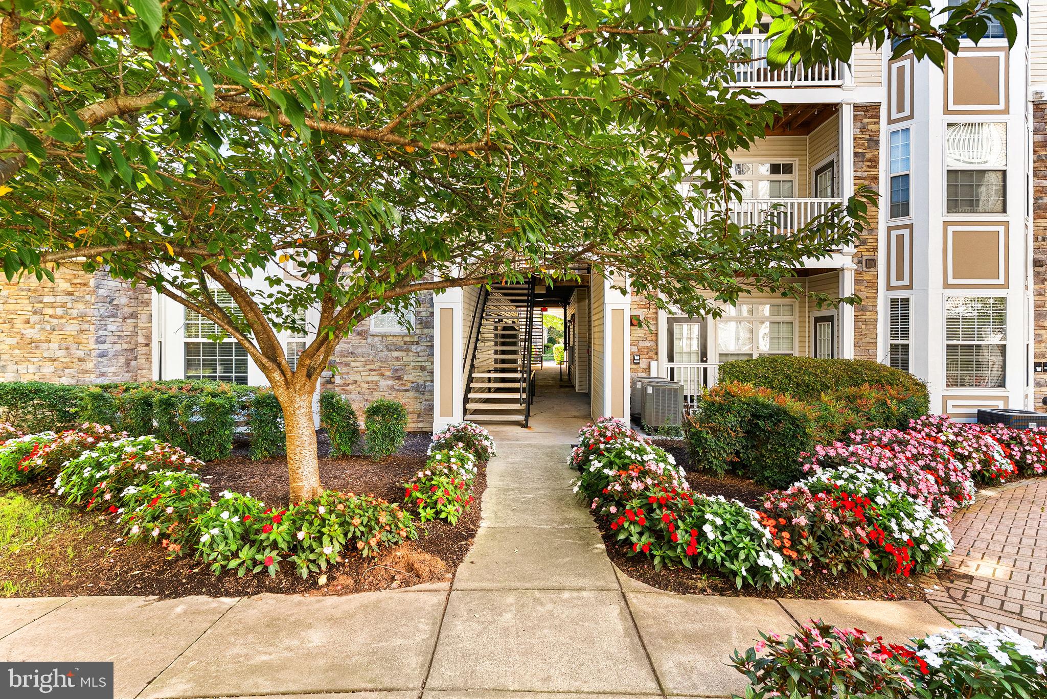 WESTCHESTER AT STRATFORD - Residential