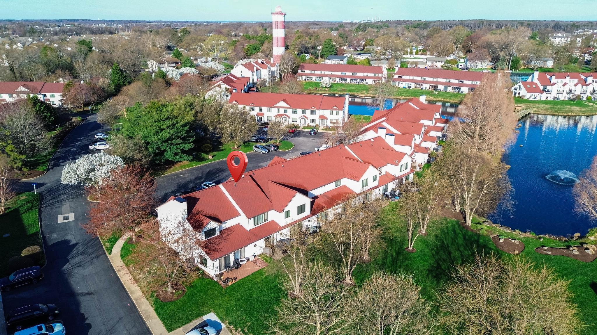 QUEENS LANDING - Residential