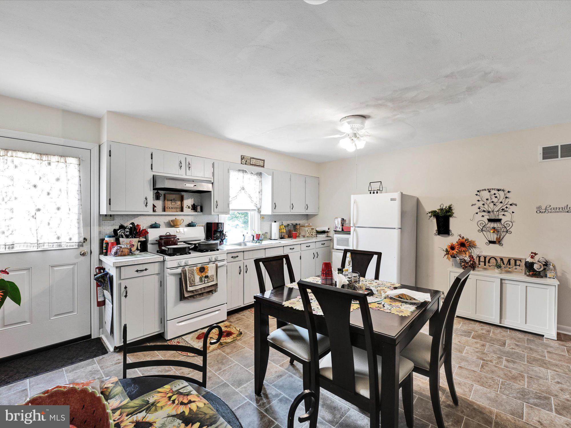 WEST YORK - Residential Income