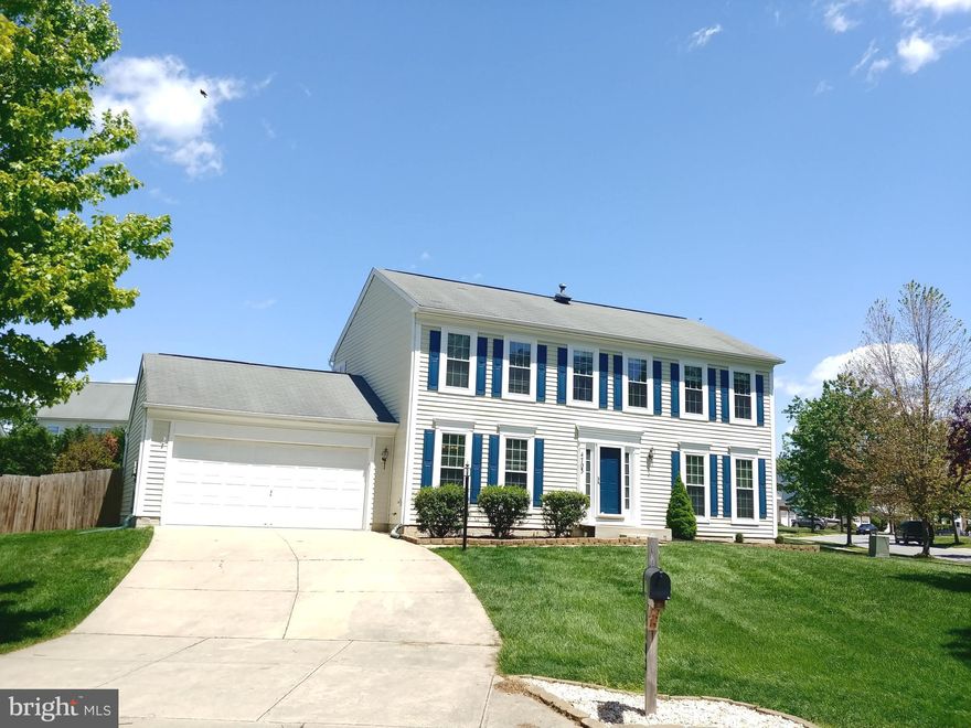 ***THIS HOME IS ABSOLUTELY FABULOUS***MOVE IN READY***BRAND NEW GRANITE***BRAND NEW ROOF***BRAND NEW CARPET***HOME HAS BEEN FRESHLY PAINTED***BRING YOUR PICKIEST BUYERS***WOW, THIS HOME IS SURE TO PLEASE***COMMUNITY POOL & SOCCER FIELDS***LARGE CERAMIC TILED FLOORS IN FOYER, KITCHEN, HALF BATH & LAUNDRY ROOMS***CORNER LOT WITH FENCED BACK YARD***DECK & PATIO***FULL BATH ROUGH-IN IN THE FINISHED BASEMENT***STAINLESS STEEL APPLIANCES***NATURAL GAS STOVE, HEAT, & HOT WATER HEATER***NATURAL GAS FIREPLACE IN FAMILY ROOM***LOTS OF CEILING FANS***WALK-IN CLOSET & KITCHEN PANTRY***WASHER & DRYER STAYS***CONVENIENT COMMUTE TO DC, AAFB, BOLLING AFB, PENTAGON, OR PAX RIVER***DON'T LET THIS ONE SLIP AWAY, CALL YOUR AGENT TODAY!!!