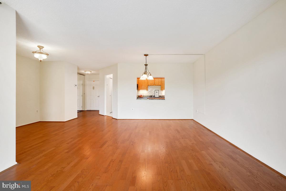 GREENS AT LEISURE WORLD - Residential