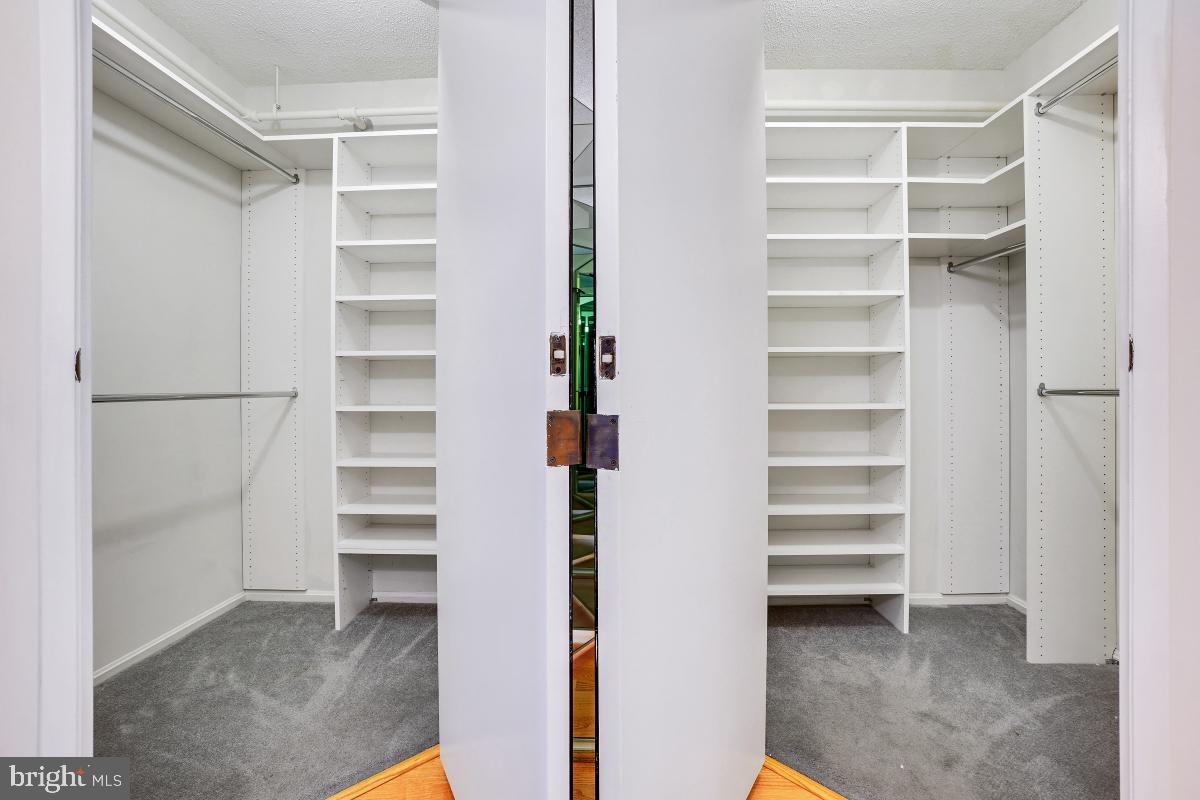 GREENS AT LEISURE WORLD - Residential