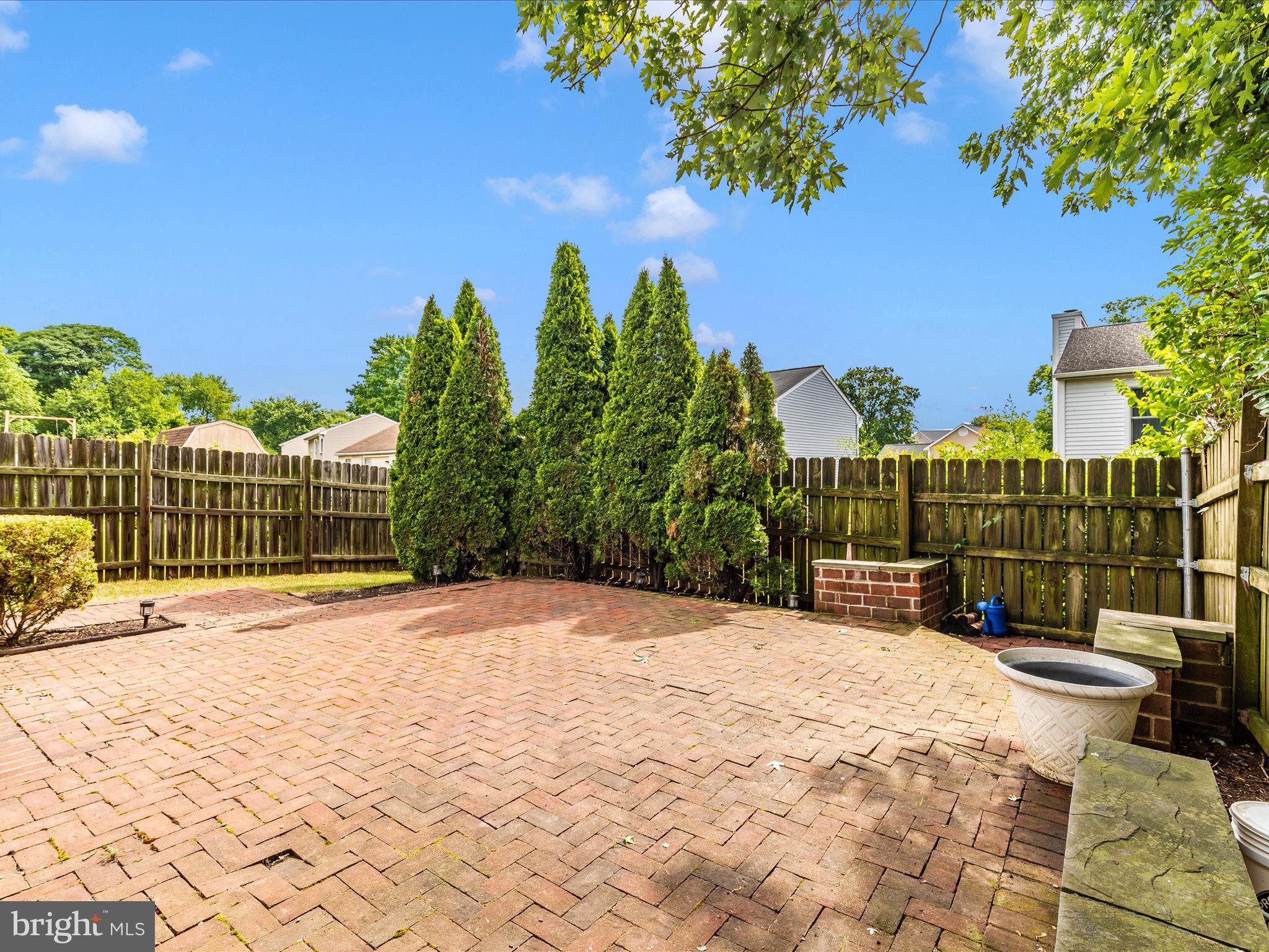 FREDERICKTOWNE VILLAGE - Residential Lease