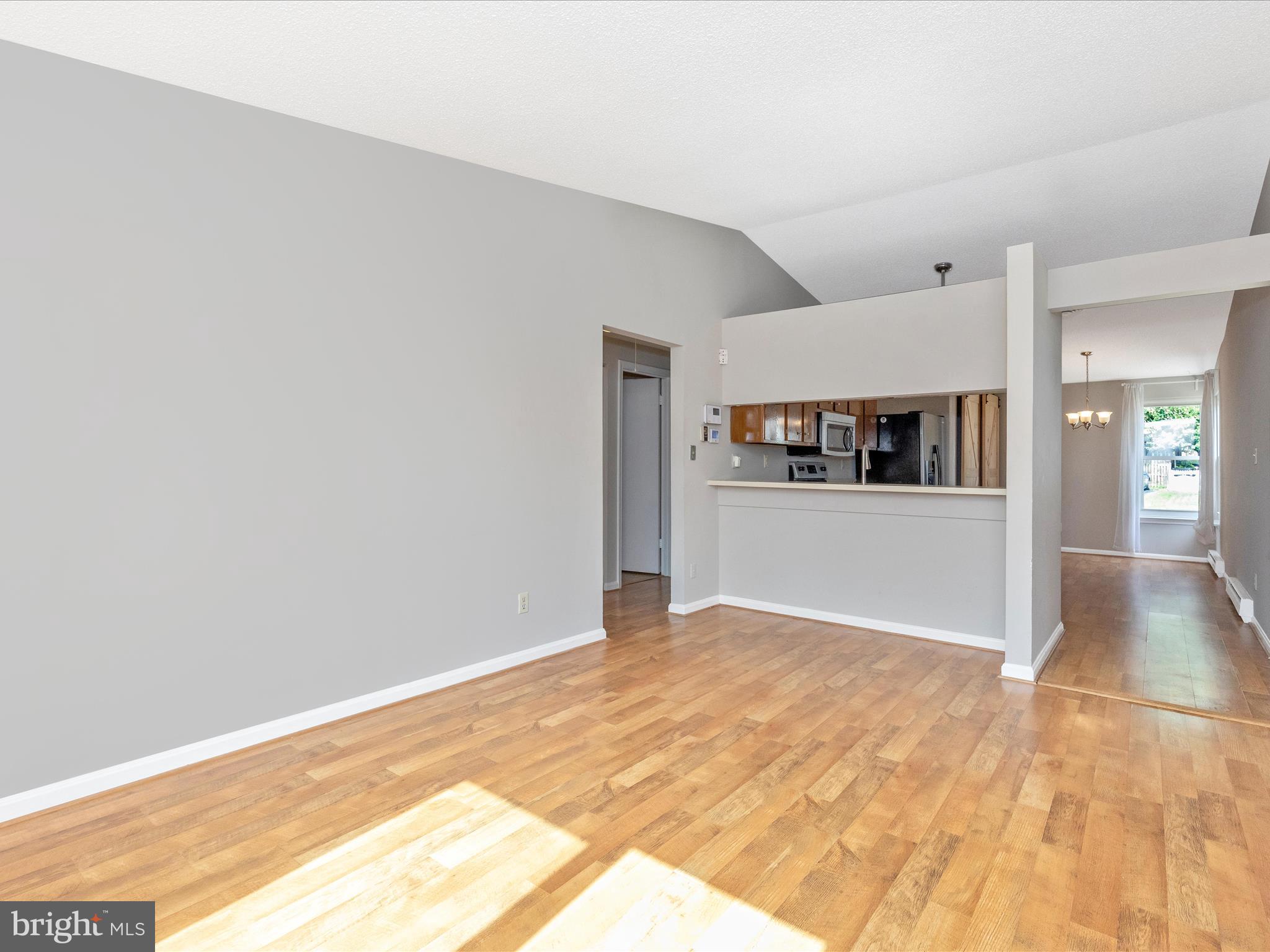 FREDERICKTOWNE VILLAGE - Residential Lease