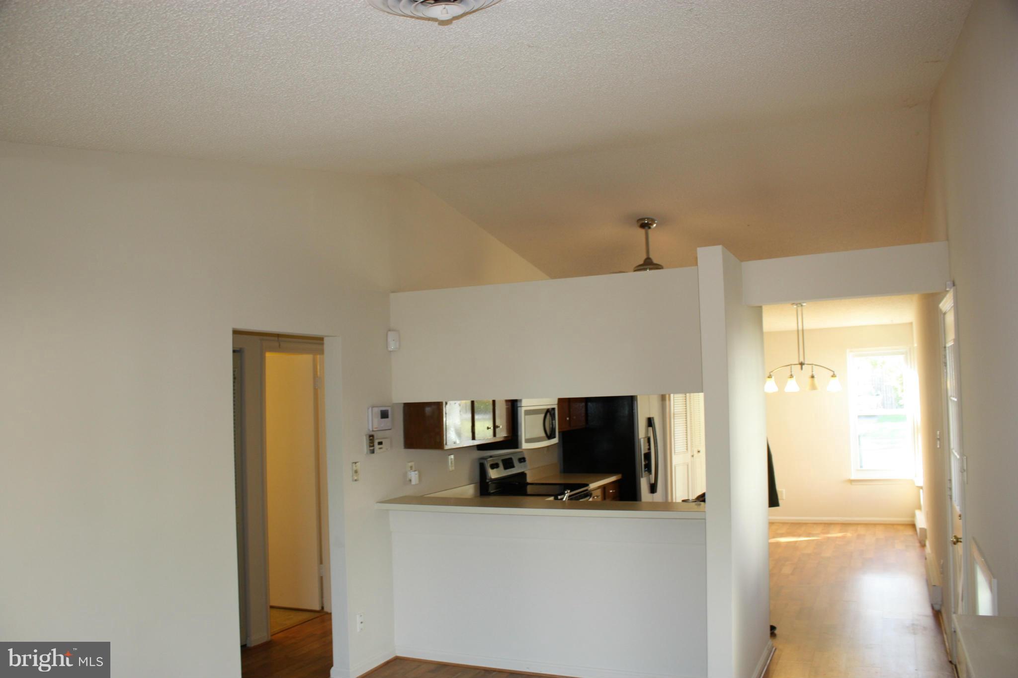 FREDERICKTOWNE VILLAGE - Residential Lease