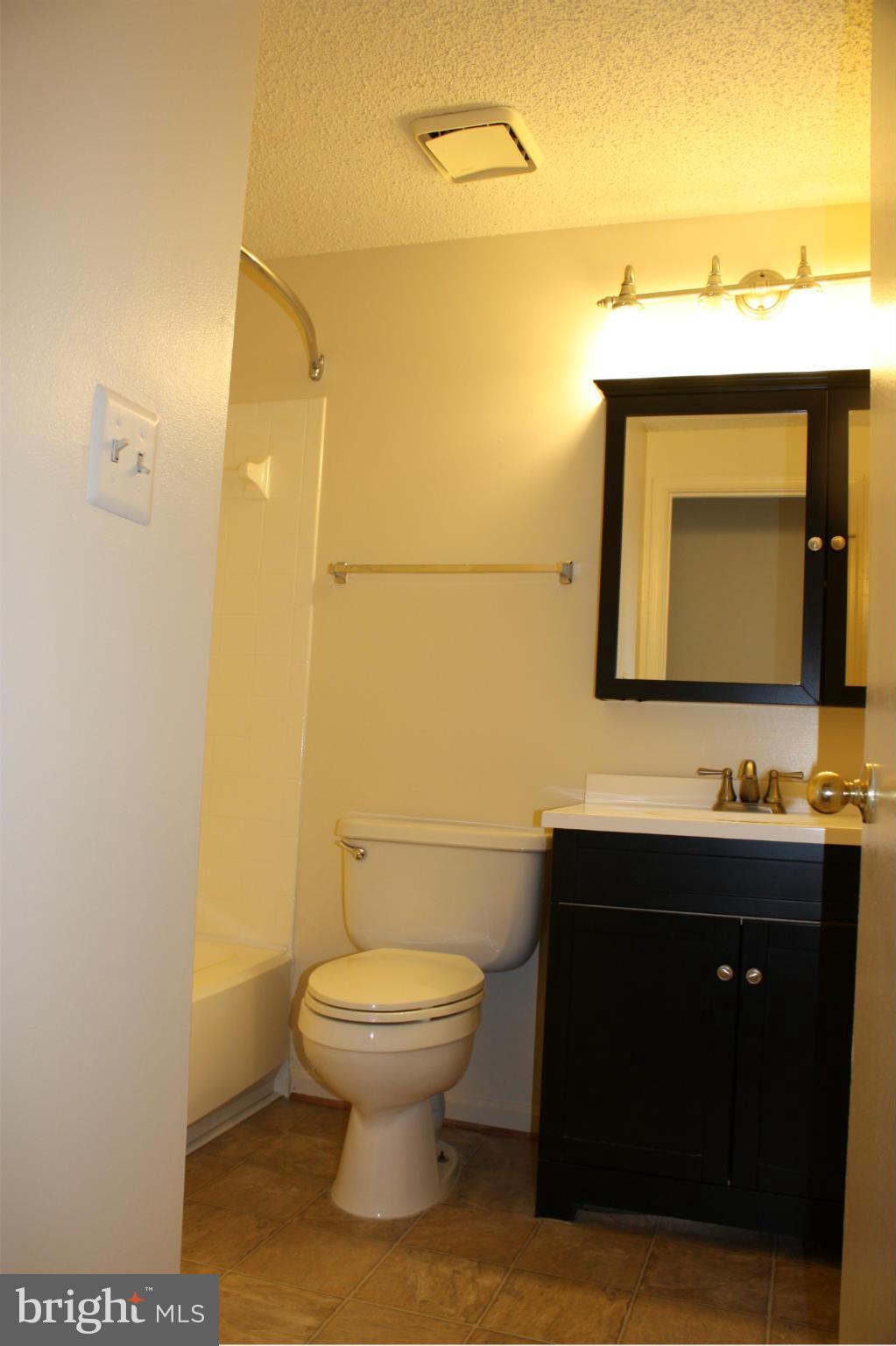 FREDERICKTOWNE VILLAGE - Residential Lease