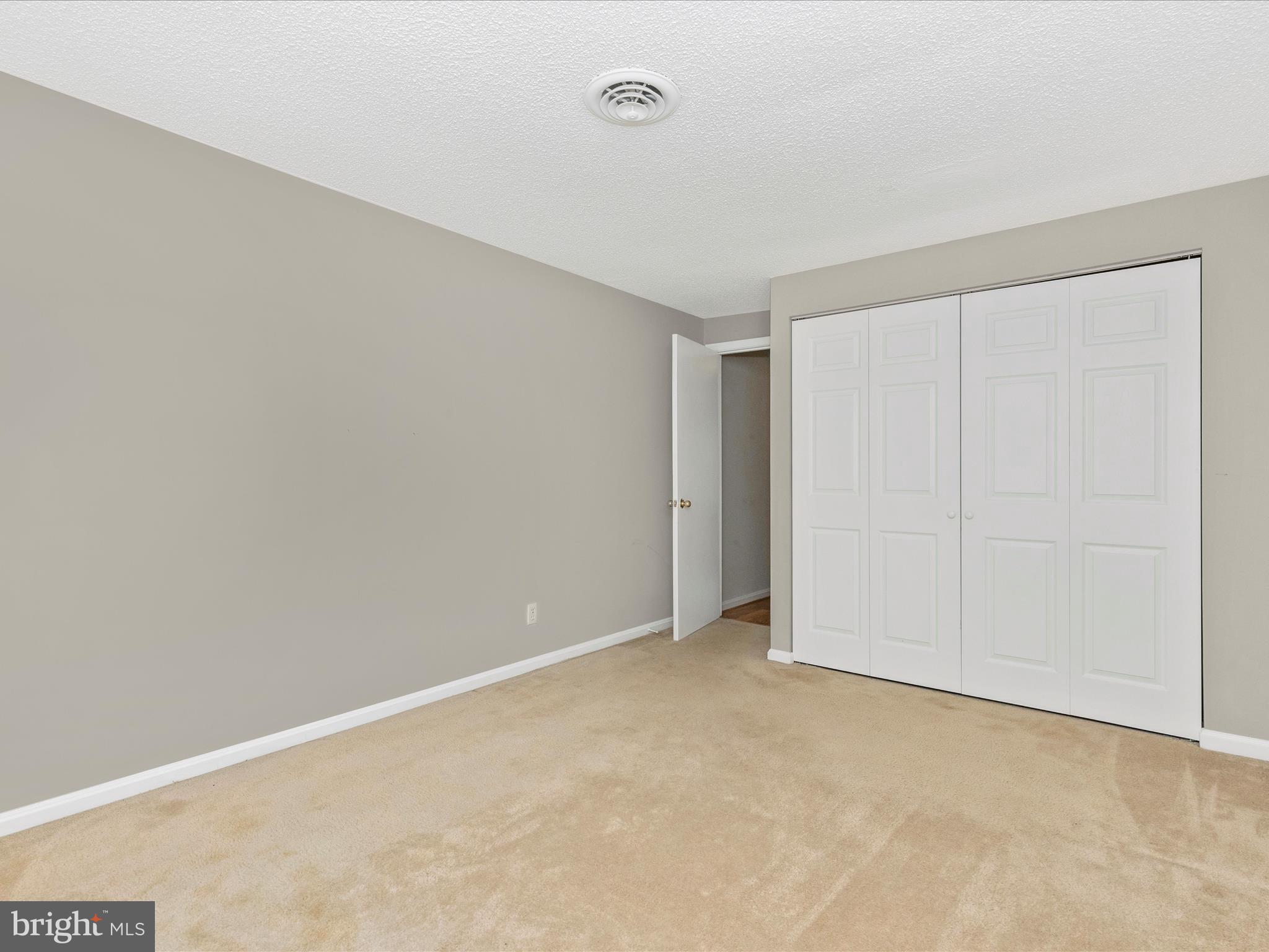 FREDERICKTOWNE VILLAGE - Residential Lease