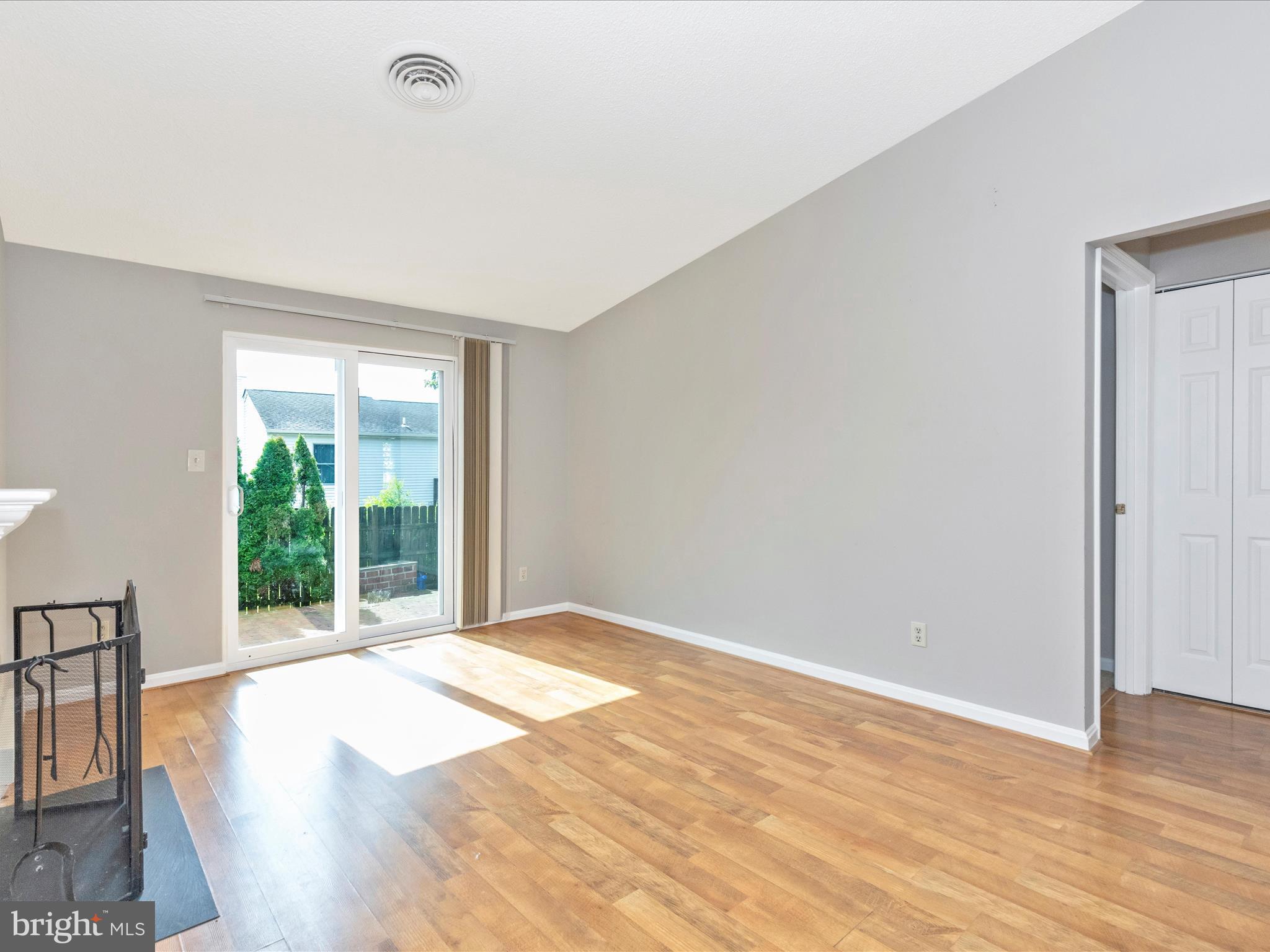 FREDERICKTOWNE VILLAGE - Residential Lease