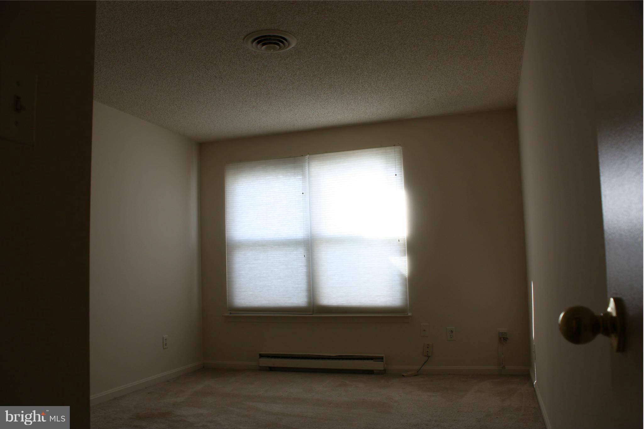 FREDERICKTOWNE VILLAGE - Residential Lease