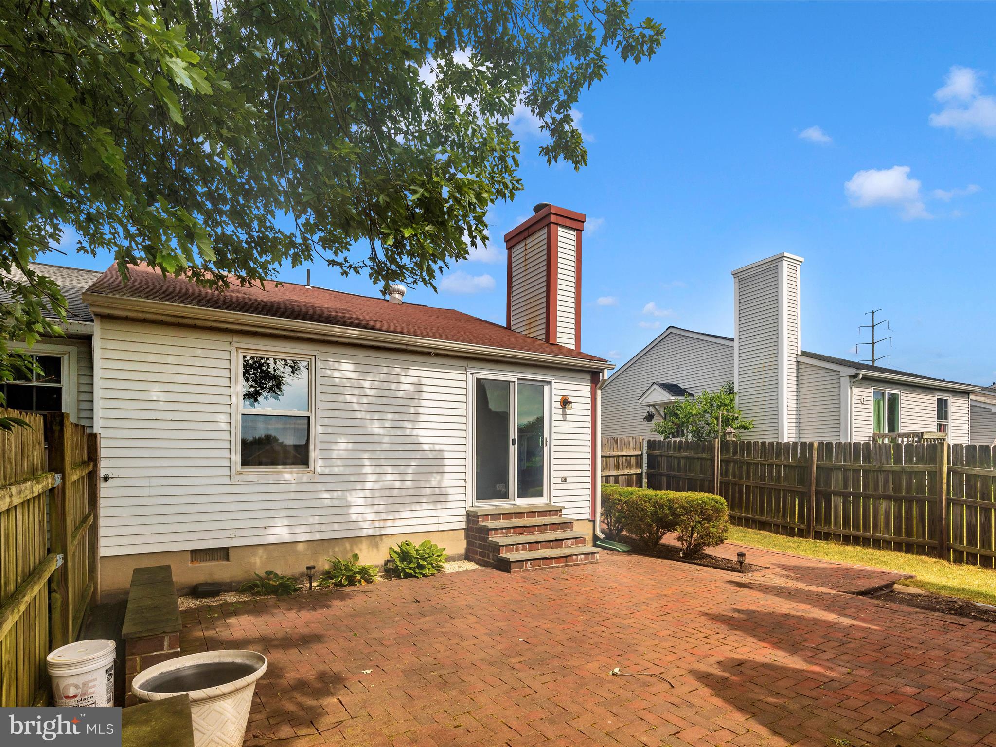 FREDERICKTOWNE VILLAGE - Residential Lease