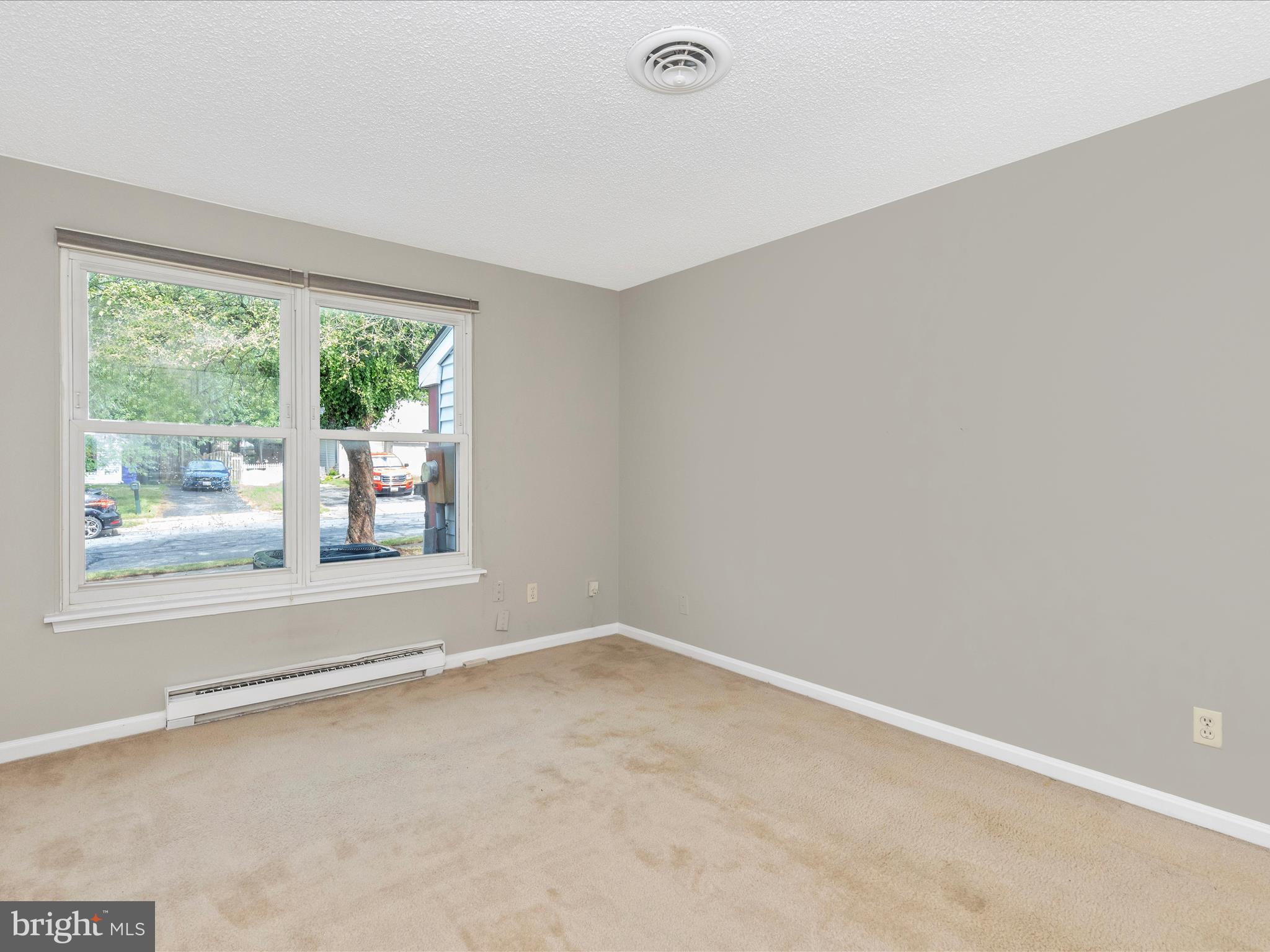 FREDERICKTOWNE VILLAGE - Residential Lease