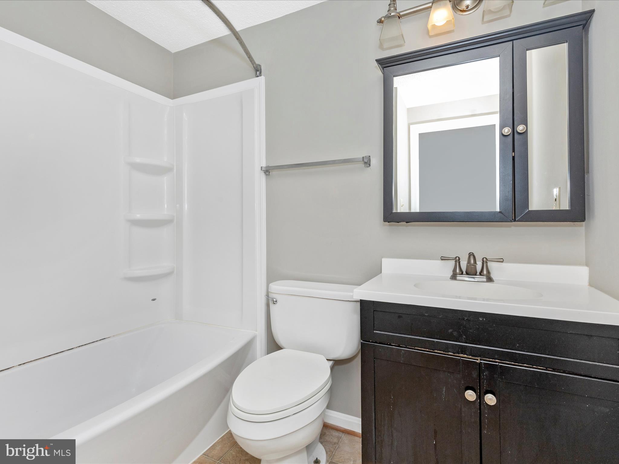 FREDERICKTOWNE VILLAGE - Residential Lease