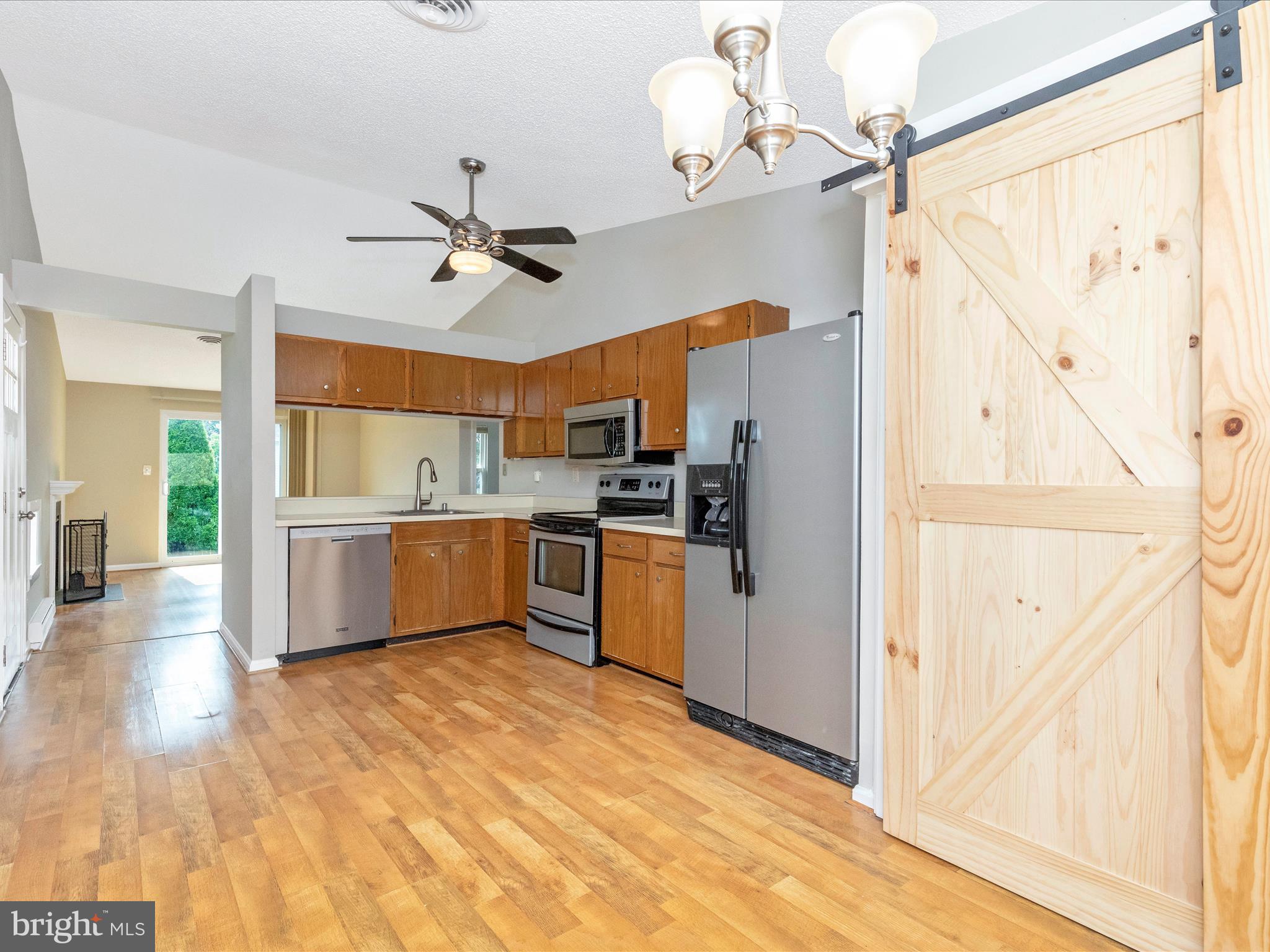 FREDERICKTOWNE VILLAGE - Residential Lease