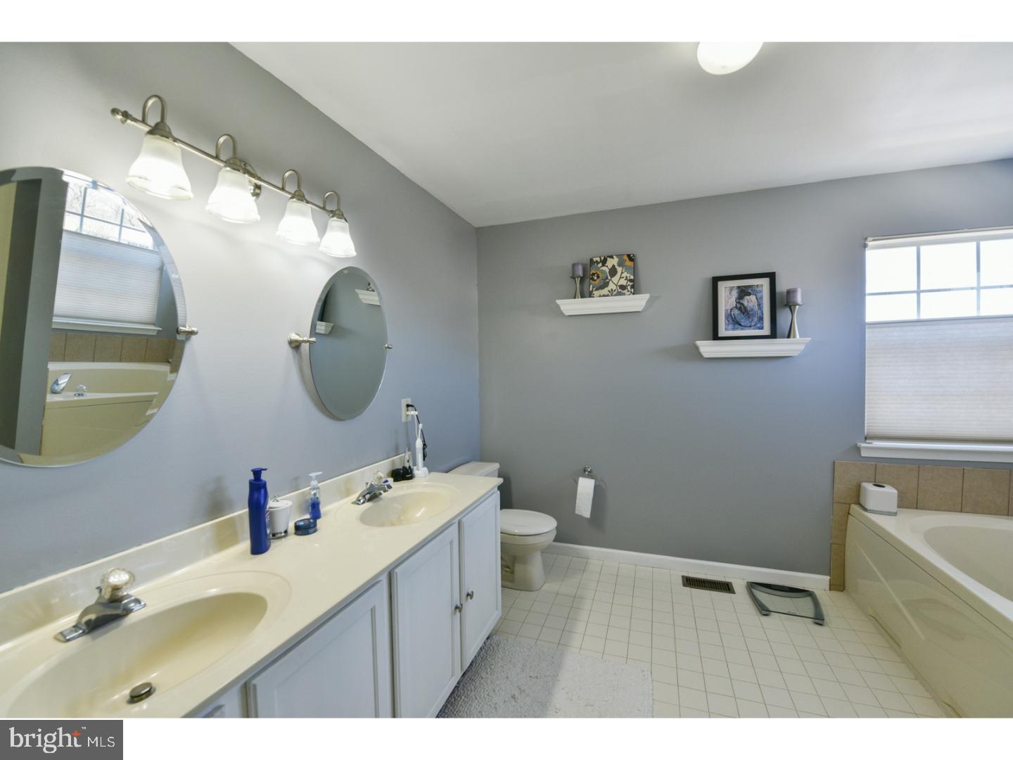 FAIRCREST ESTATES - Residential