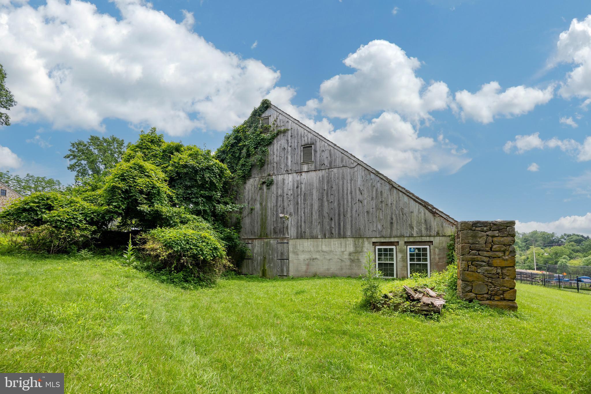 1403 TIMBER MILL RD