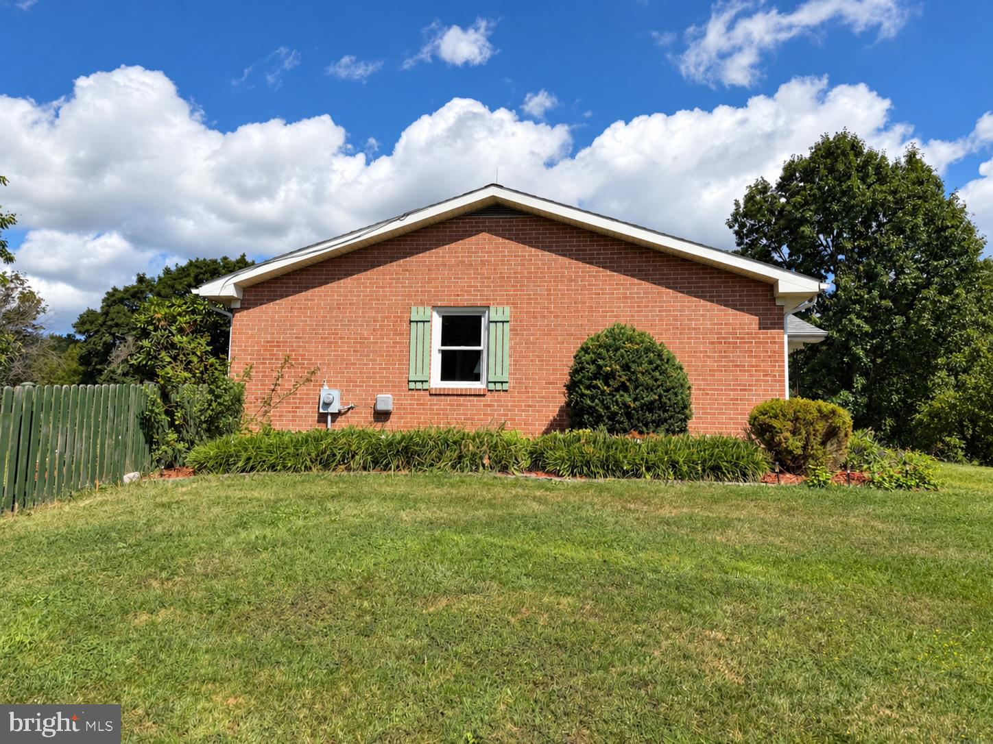 83 CARRELL LANE