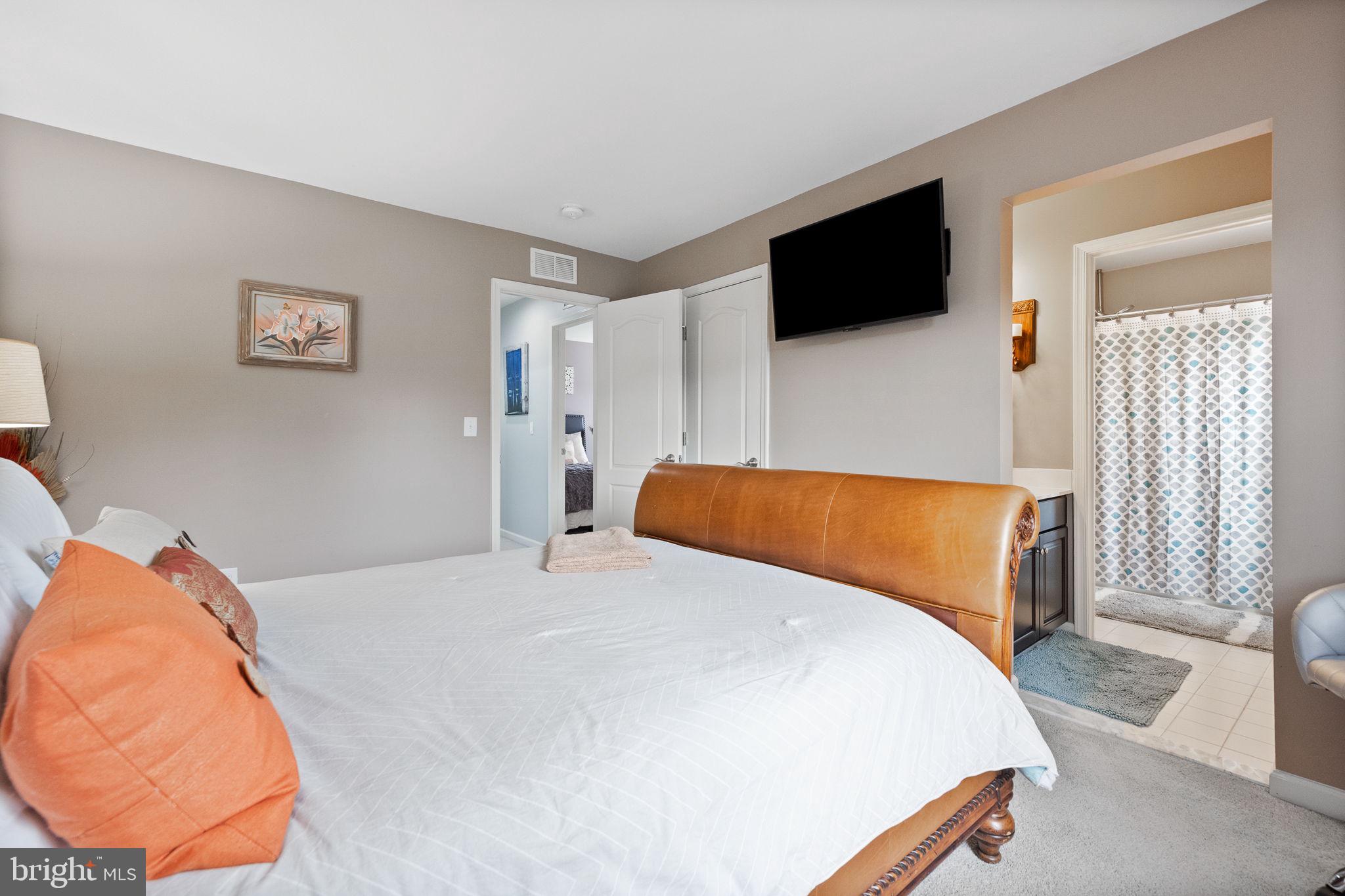 SPRINGS AT LENAH - Residential