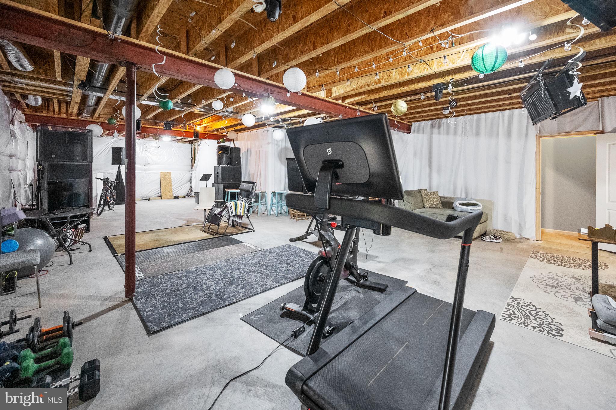 SPRINGS AT LENAH - Residential