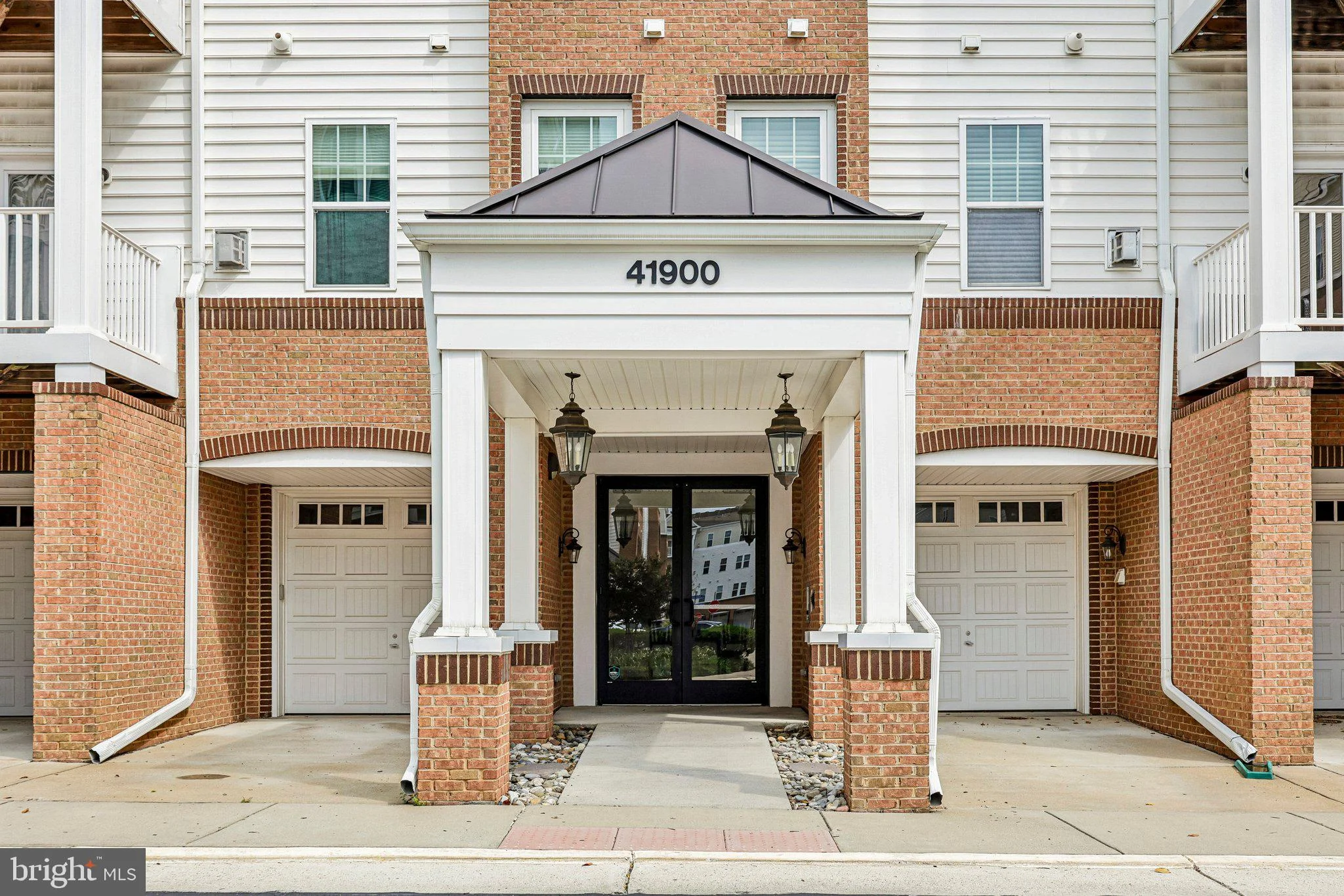 41900 Metamorphic Square Unit 400, Aldie, VA, 20105
