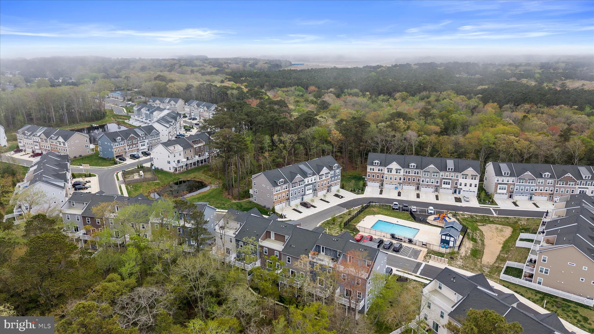 SEA OAKS VILLAGE - Residential