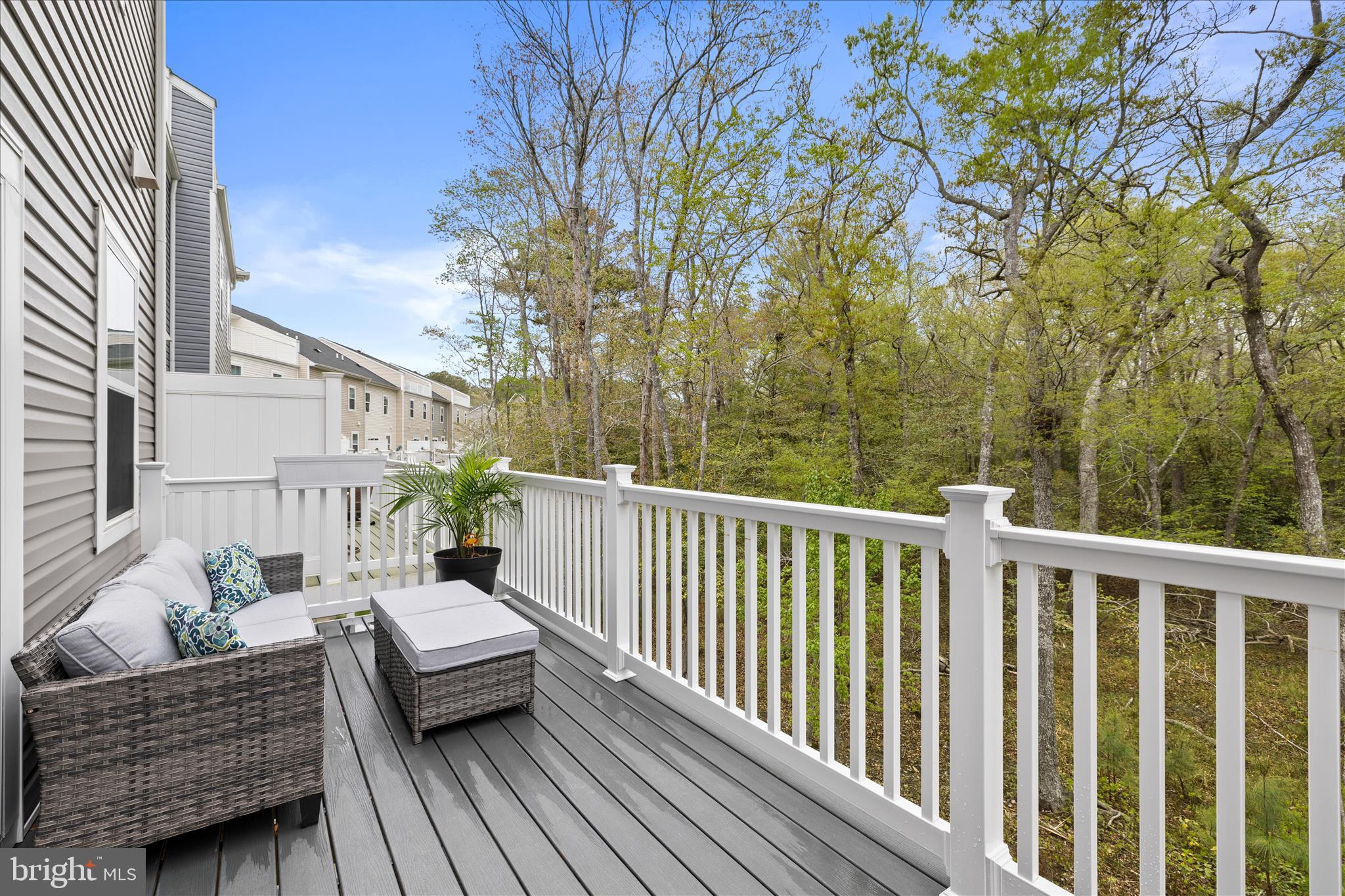 SEA OAKS VILLAGE - Residential