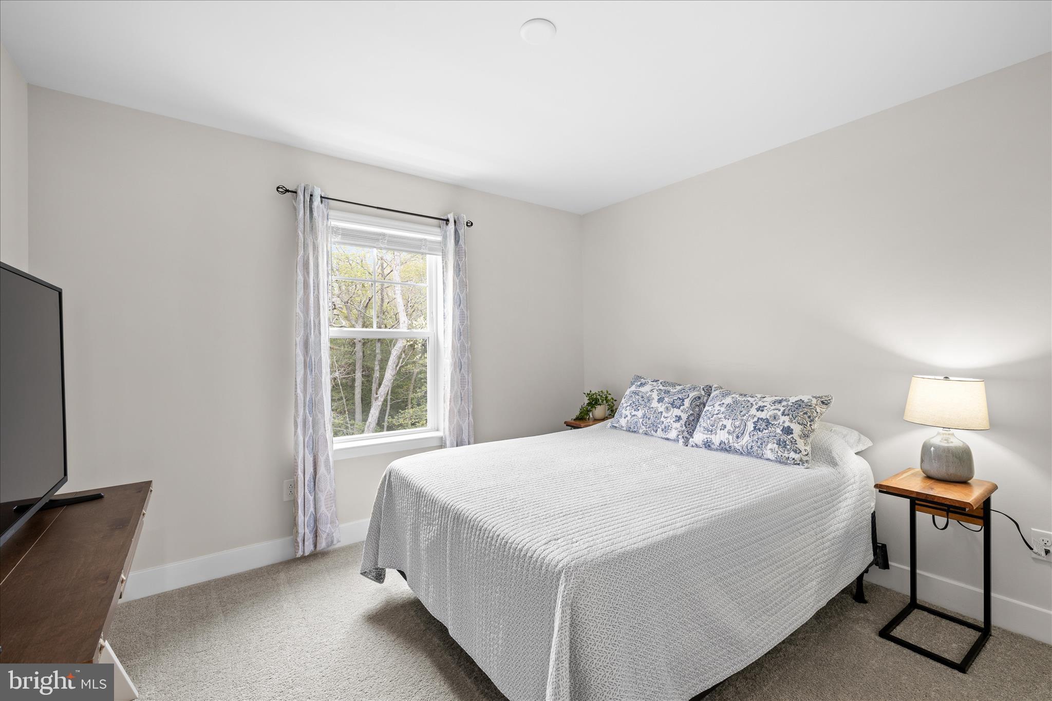 SEA OAKS VILLAGE - Residential