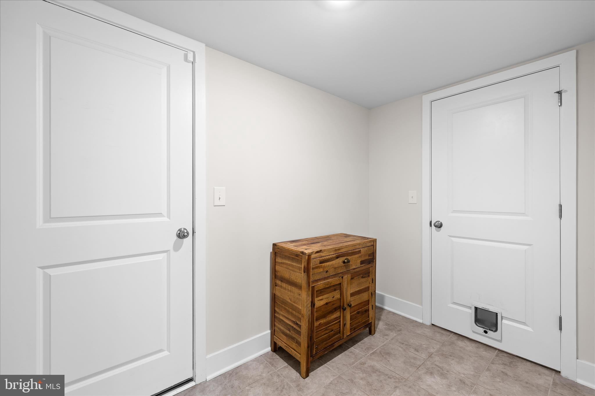 SEA OAKS VILLAGE - Residential