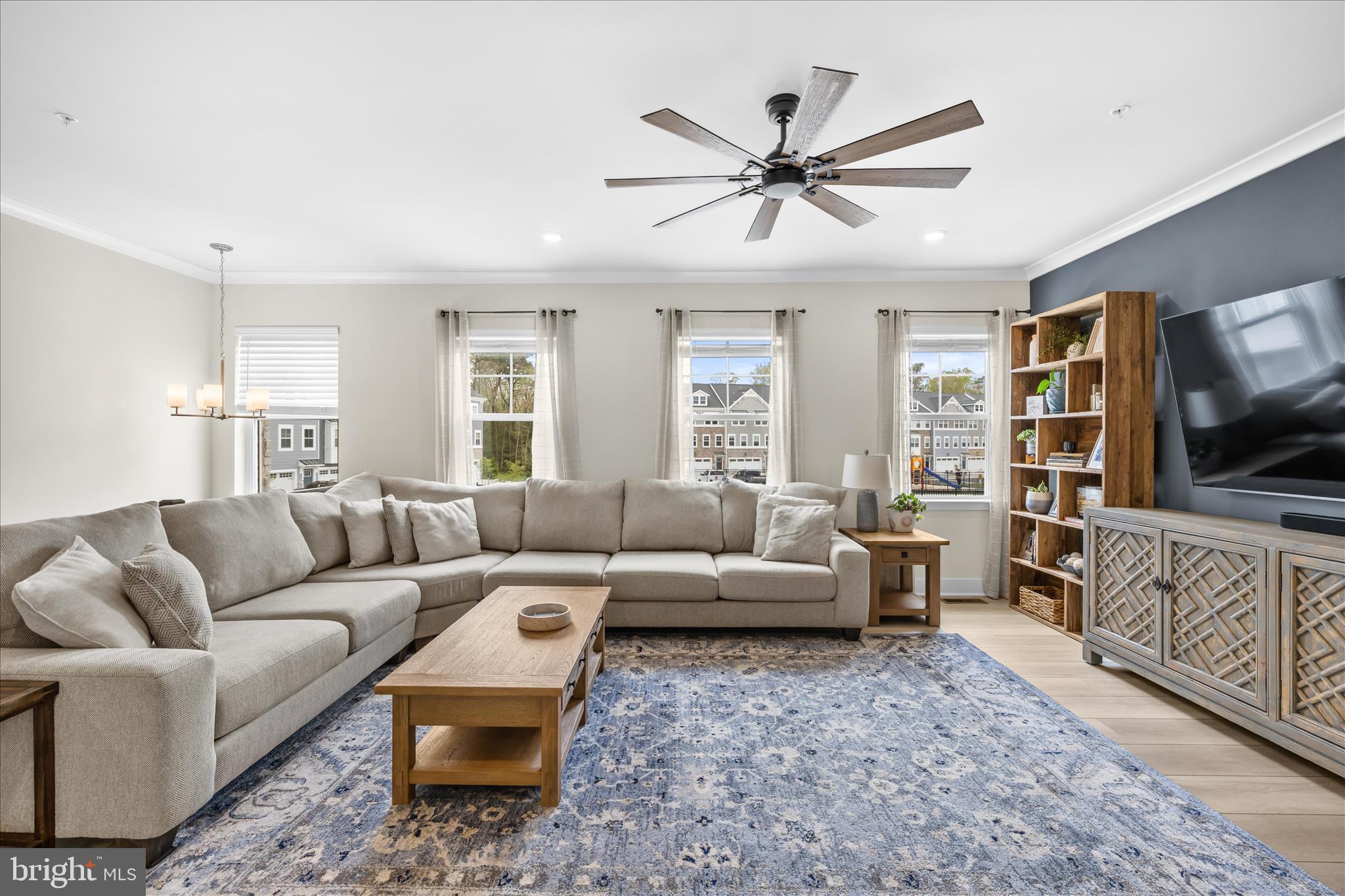 SEA OAKS VILLAGE - Residential