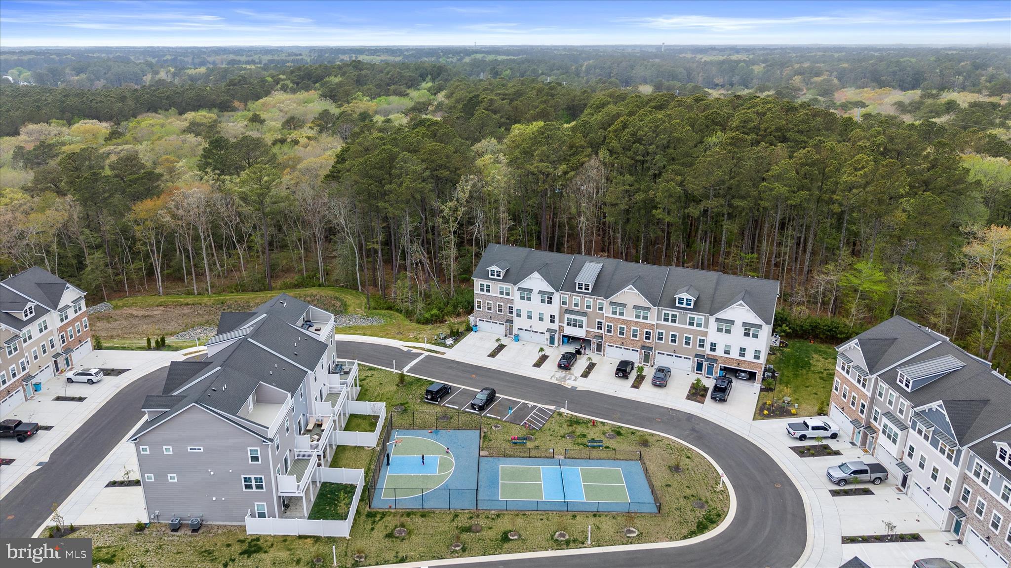 SEA OAKS VILLAGE - Residential