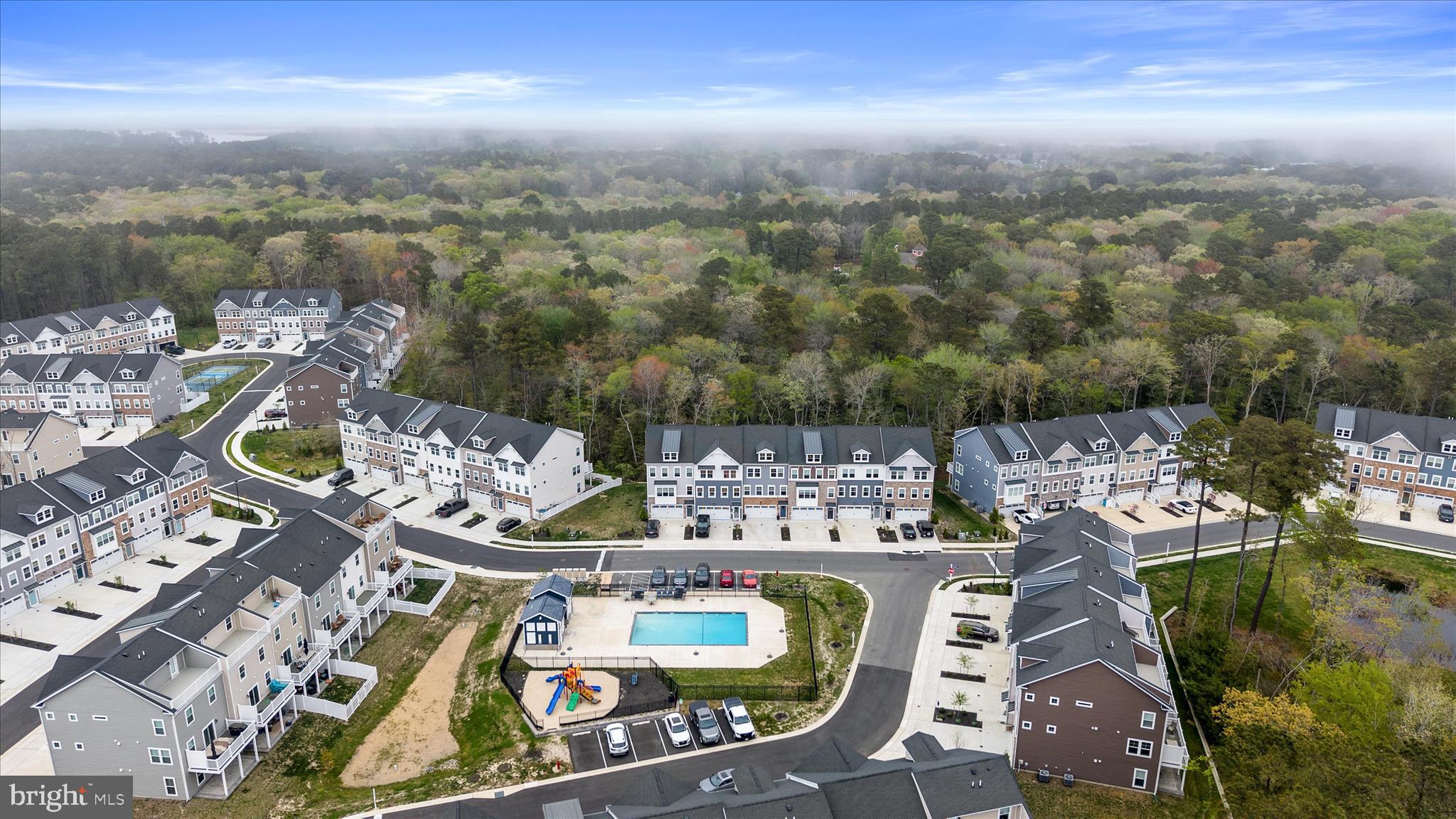 SEA OAKS VILLAGE - Residential