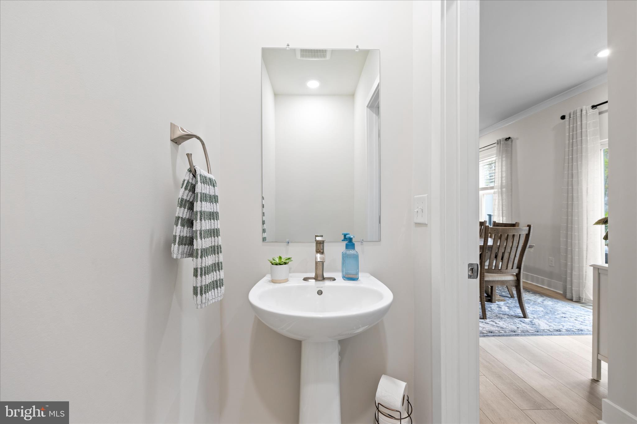 SEA OAKS VILLAGE - Residential