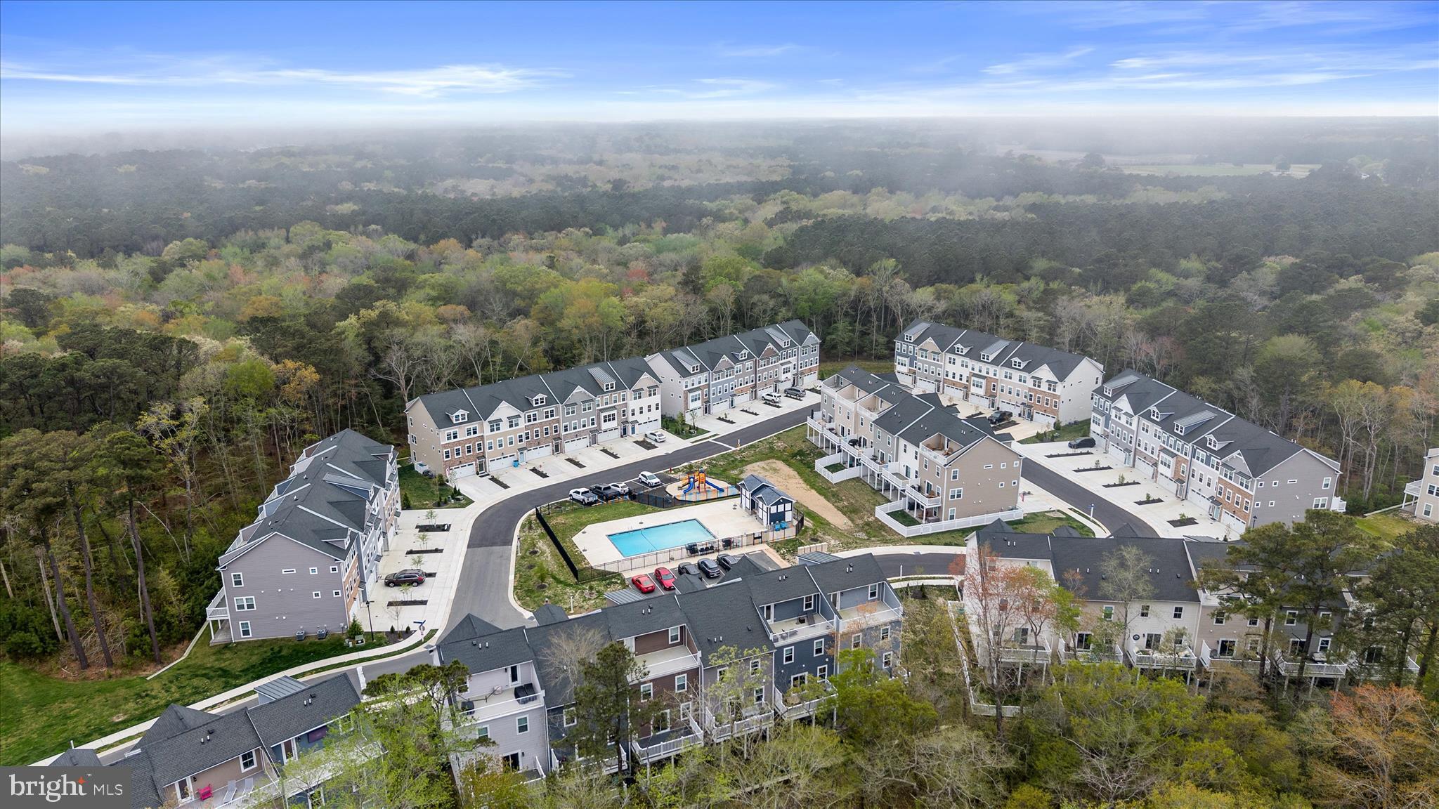 SEA OAKS VILLAGE - Residential