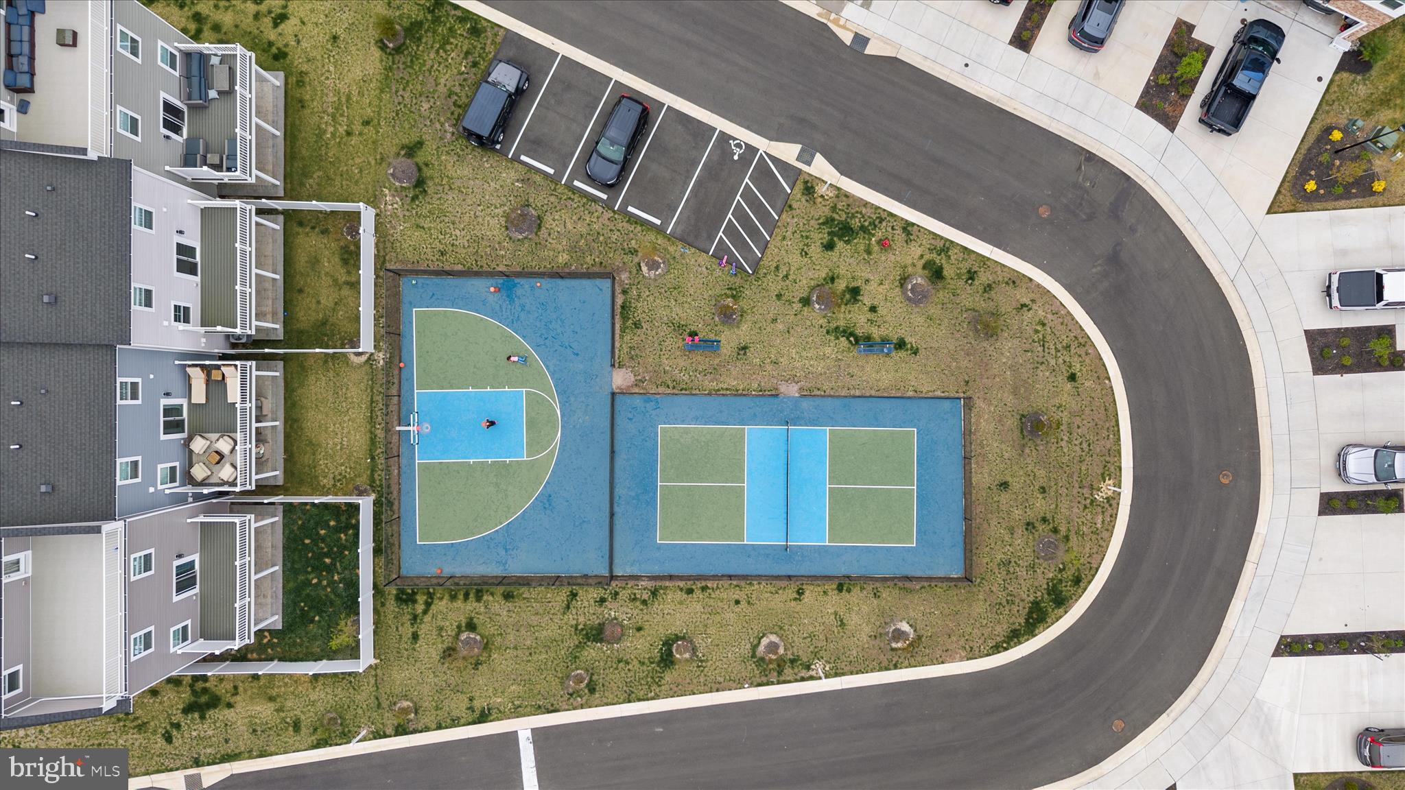 SEA OAKS VILLAGE - Residential