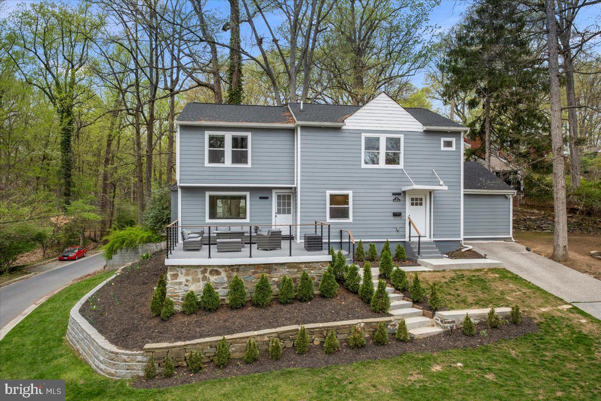 111 SUNNYSIDE ROAD