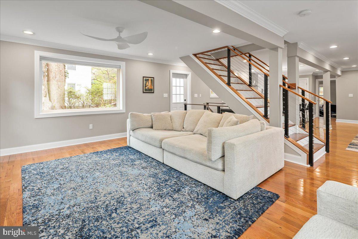 111 SUNNYSIDE ROAD