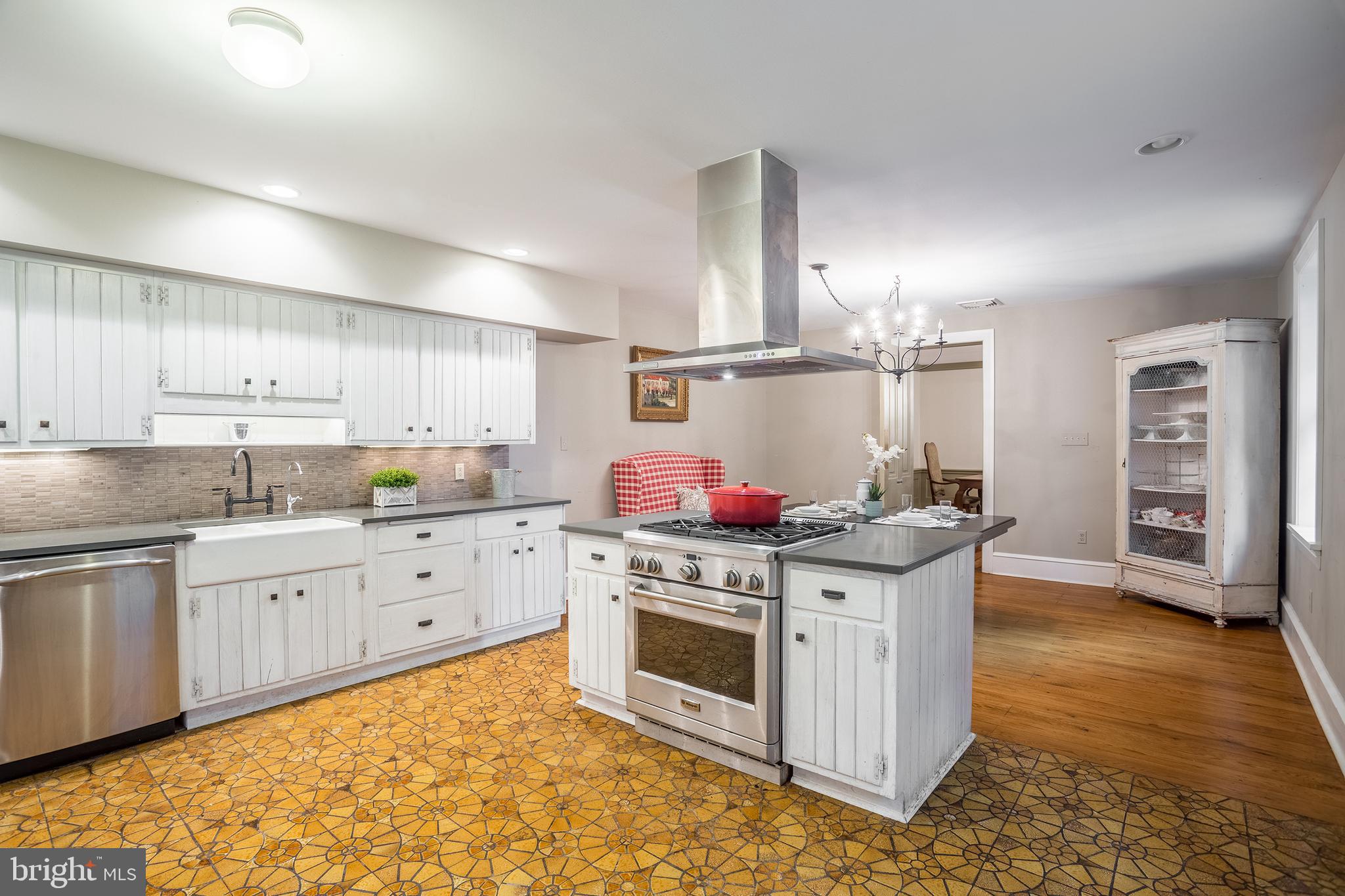 CONESTOGA STATION - Residential