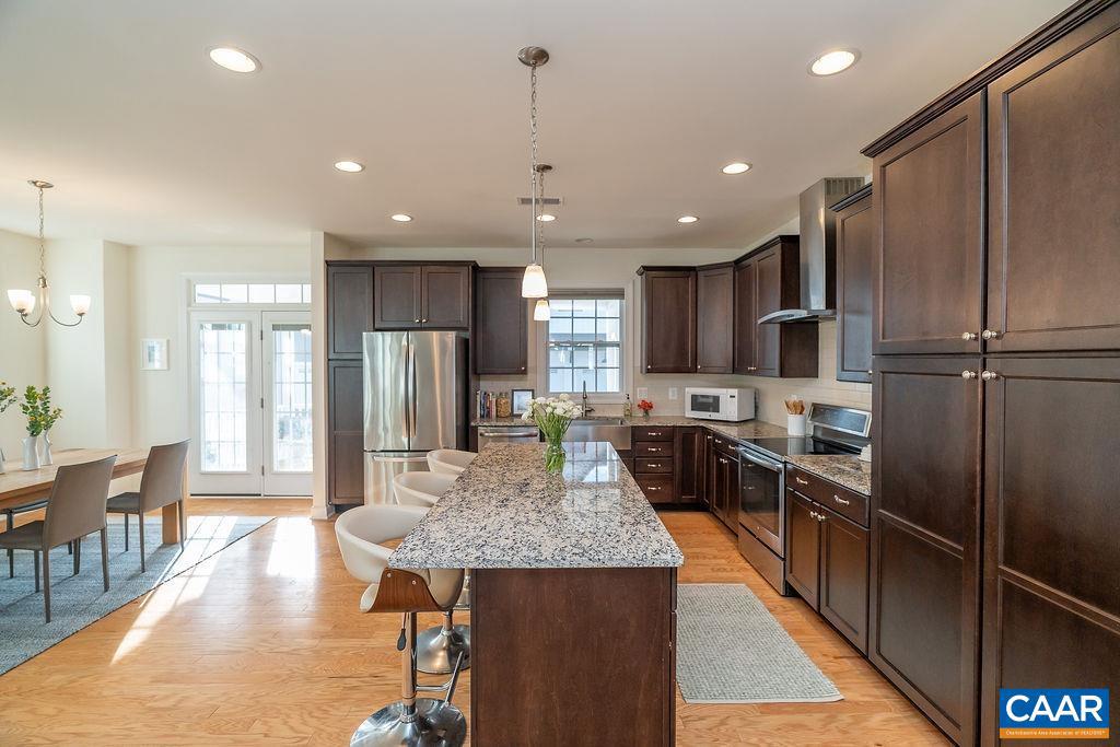 OLD TRAIL - Residential