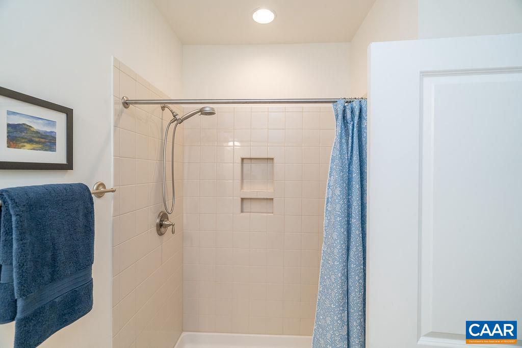 OLD TRAIL - Residential